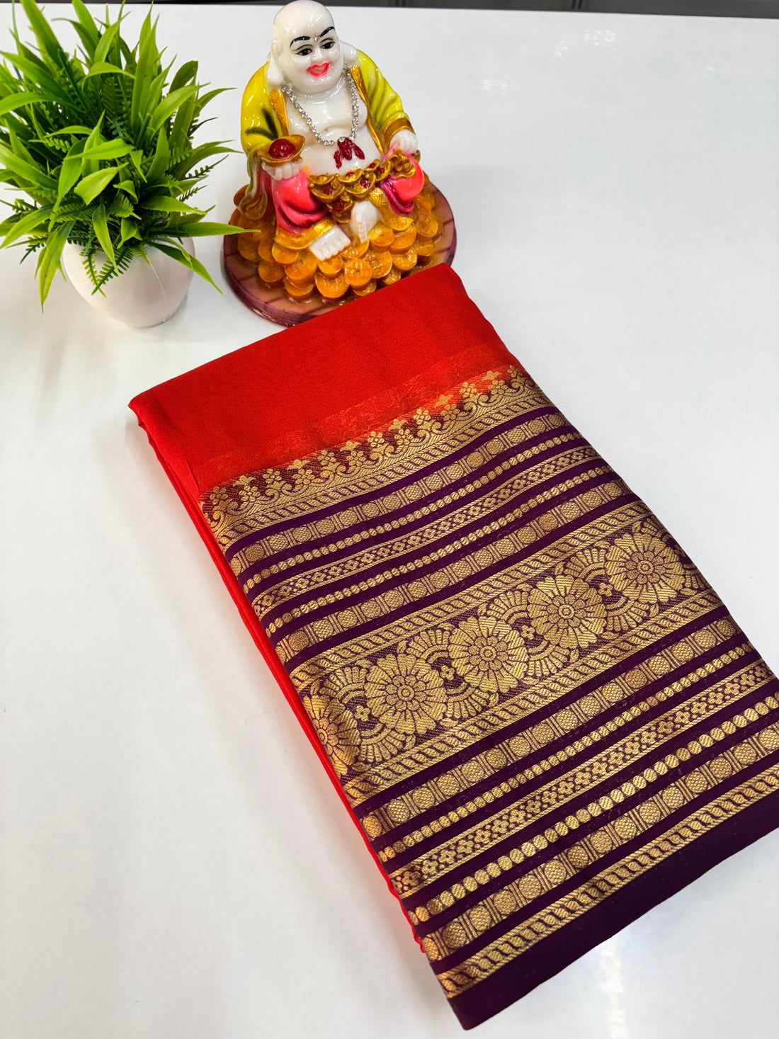 Elegant Semi Crepe Saree with Beautiful Flower Design – Padmavathi Silks and Sarees