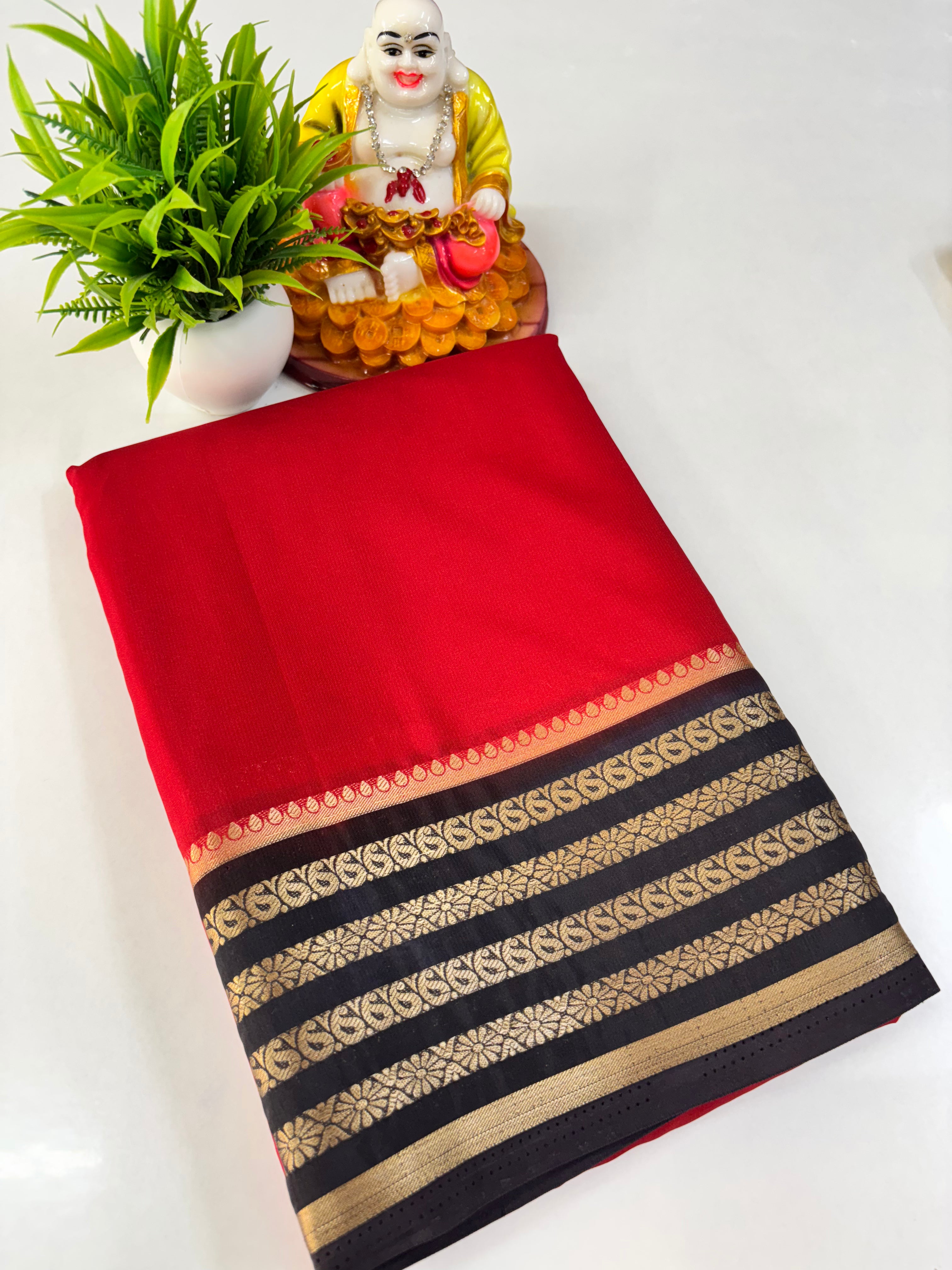 Semi Crepe Saree with Small Mango Border and Beautiful Contrast Colors