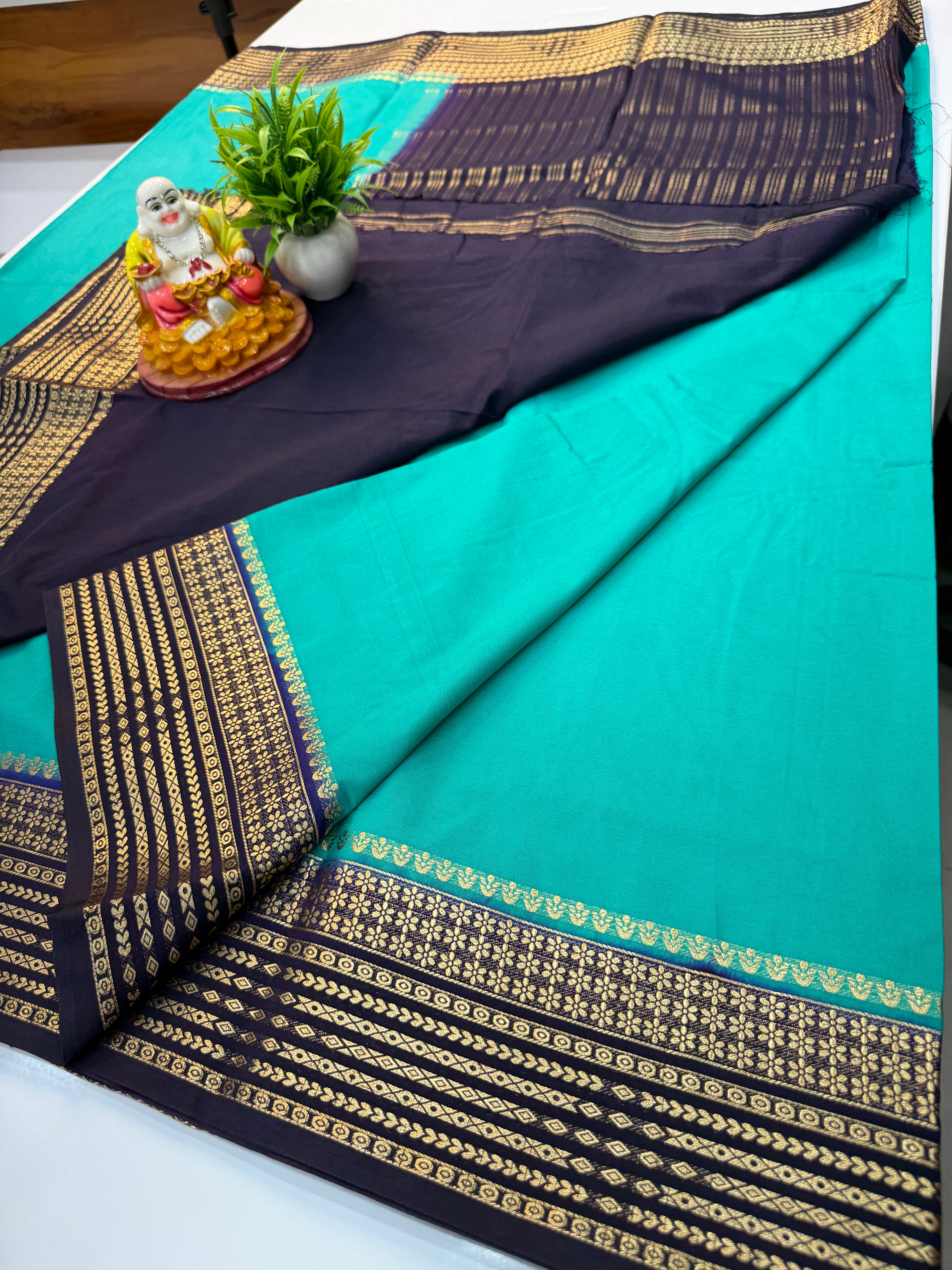 Mysore Crepe Silk Saree with Contrast Border – Elegant & Timeless  Product Description: