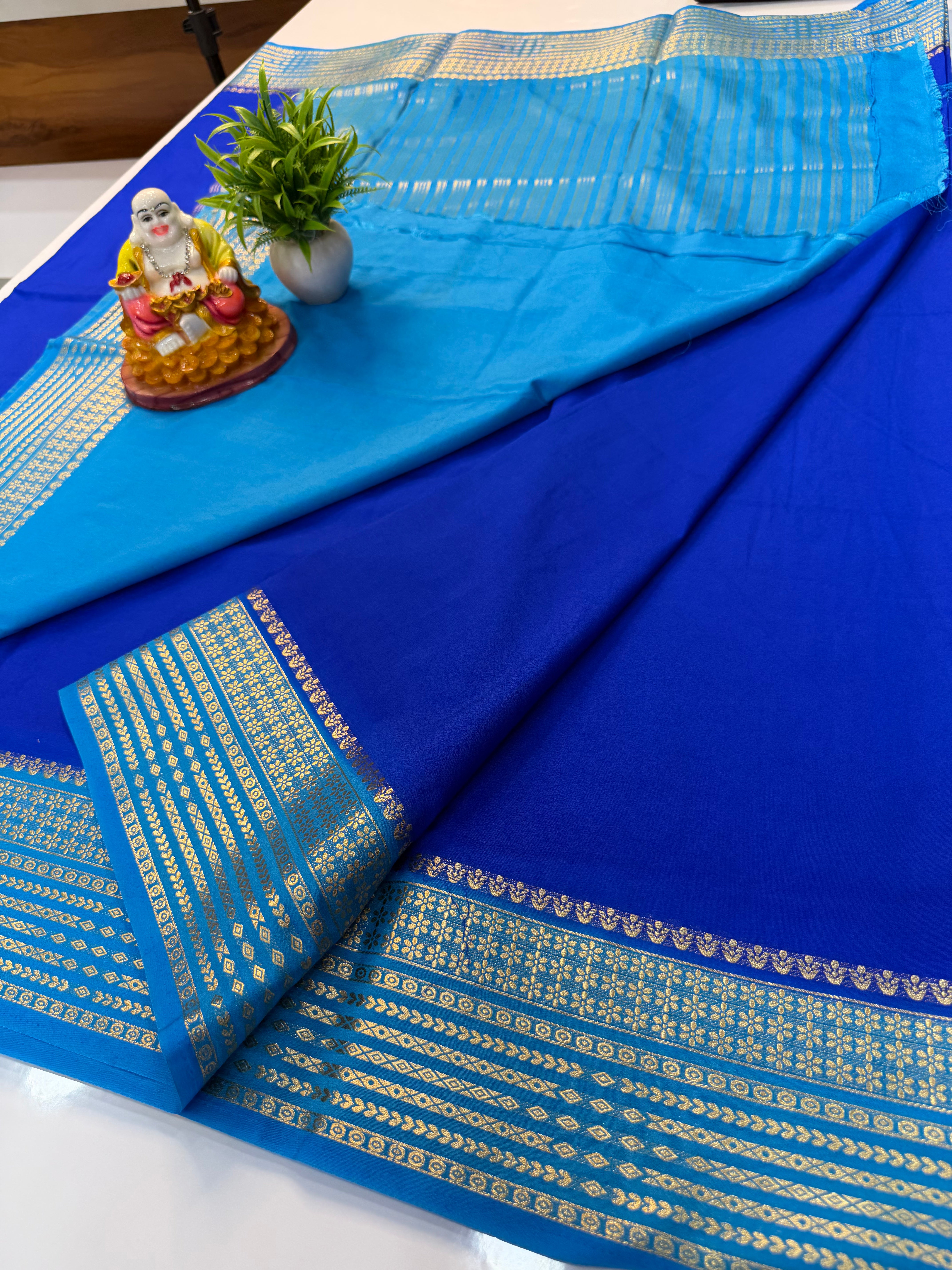 Mysore Crepe Silk Saree with Contrast Border – Elegant & Timeless  Product Description: