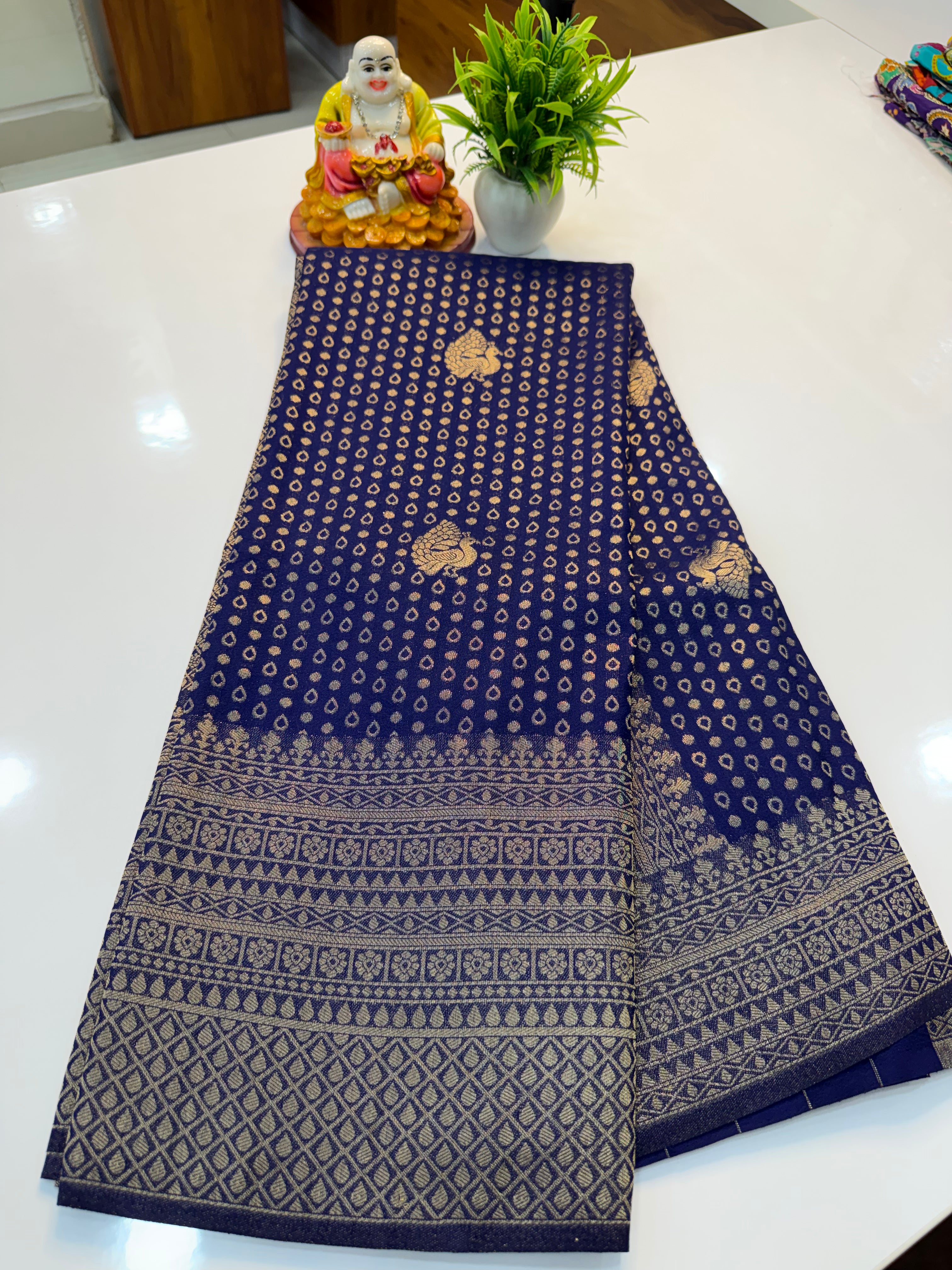 Premium Georgette Saree with Peacock Buttas and Rich Pallu