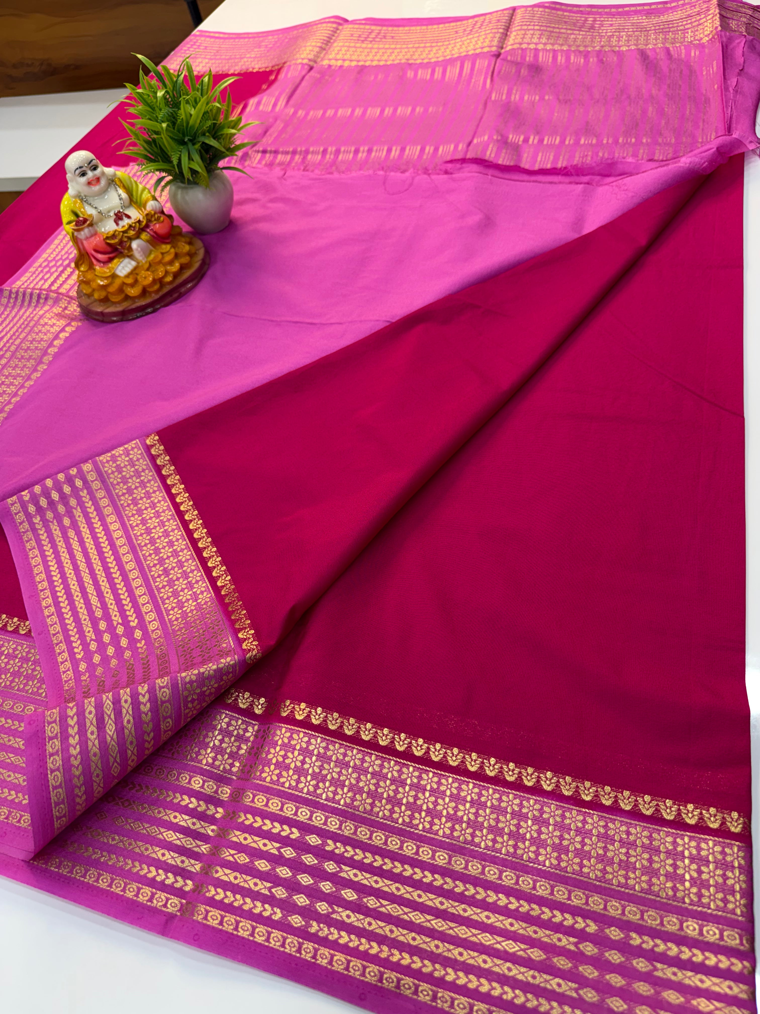 Mysore Crepe Silk Saree with Contrast Border – Elegant & Timeless  Product Description: