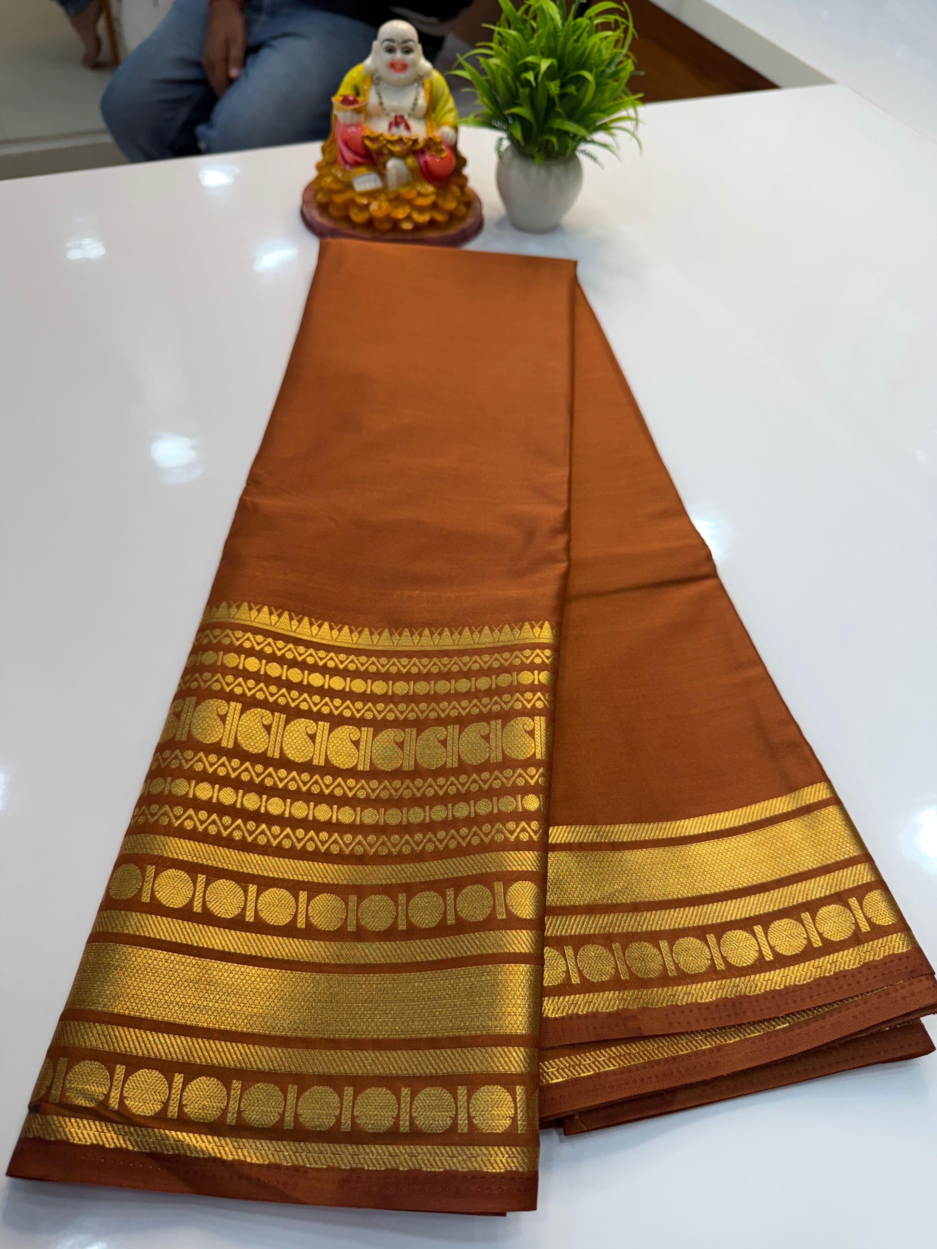 Mysore Crepe Silk Saree with Beautiful Mango Border