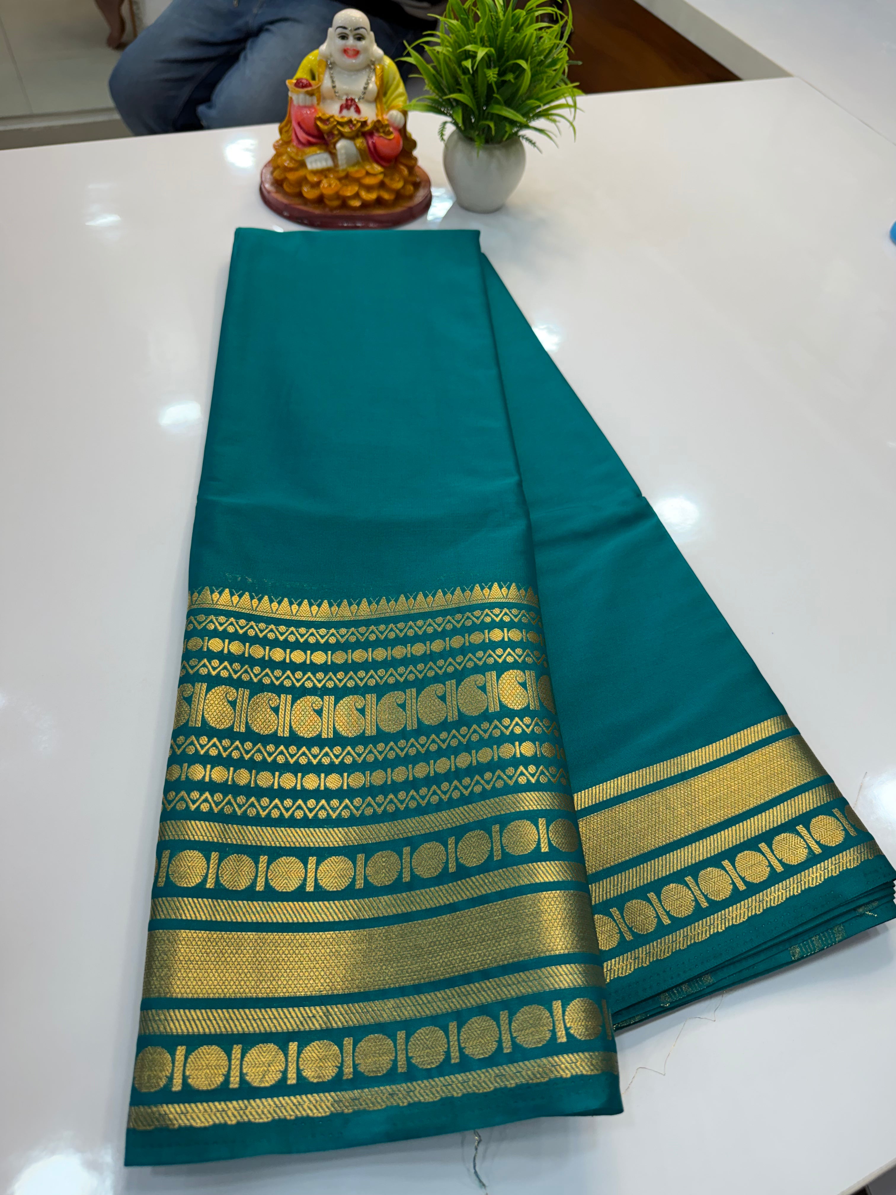 Mysore Crepe Silk Saree with Beautiful Mango Border