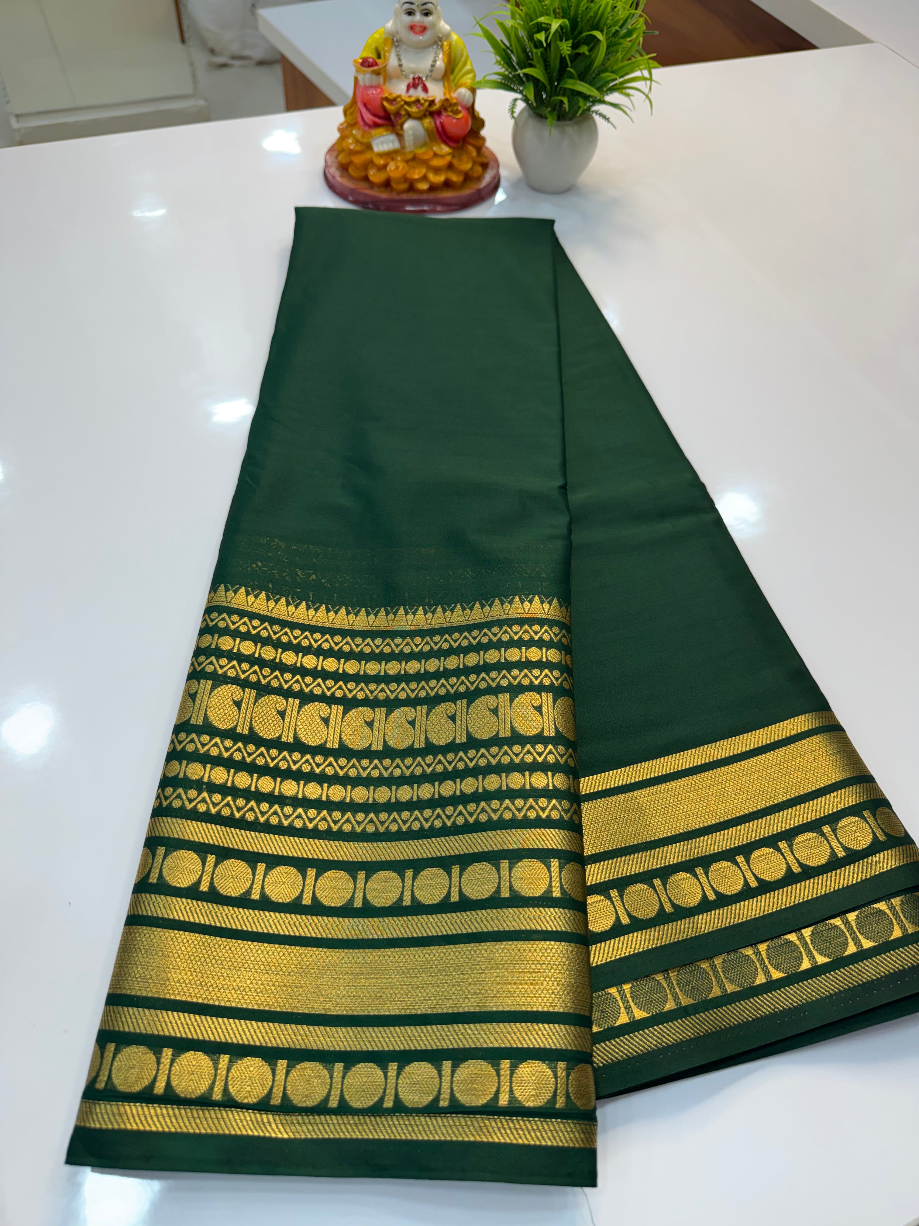 Mysore Crepe Silk Saree with Beautiful Mango Border