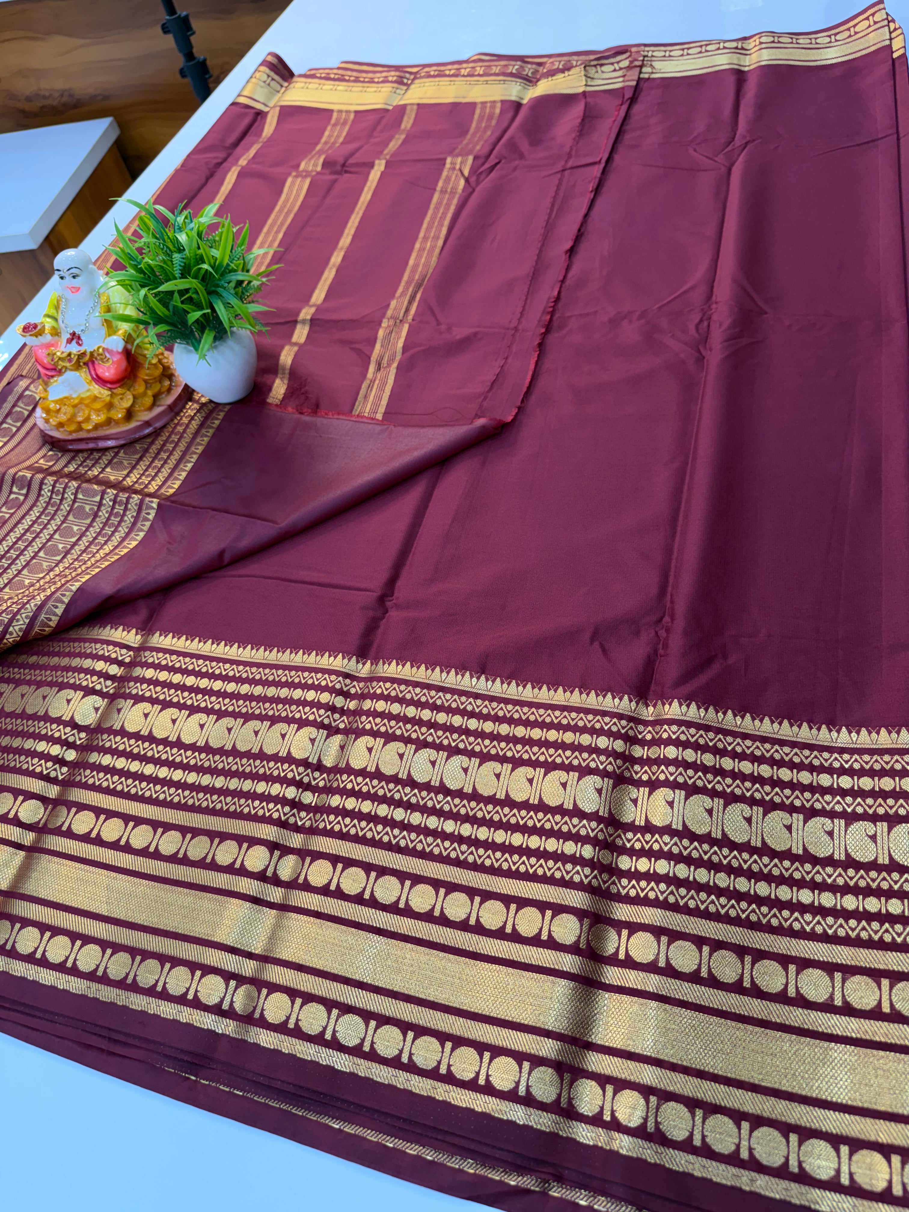Mysore Crepe Silk Saree with Beautiful Mango Border