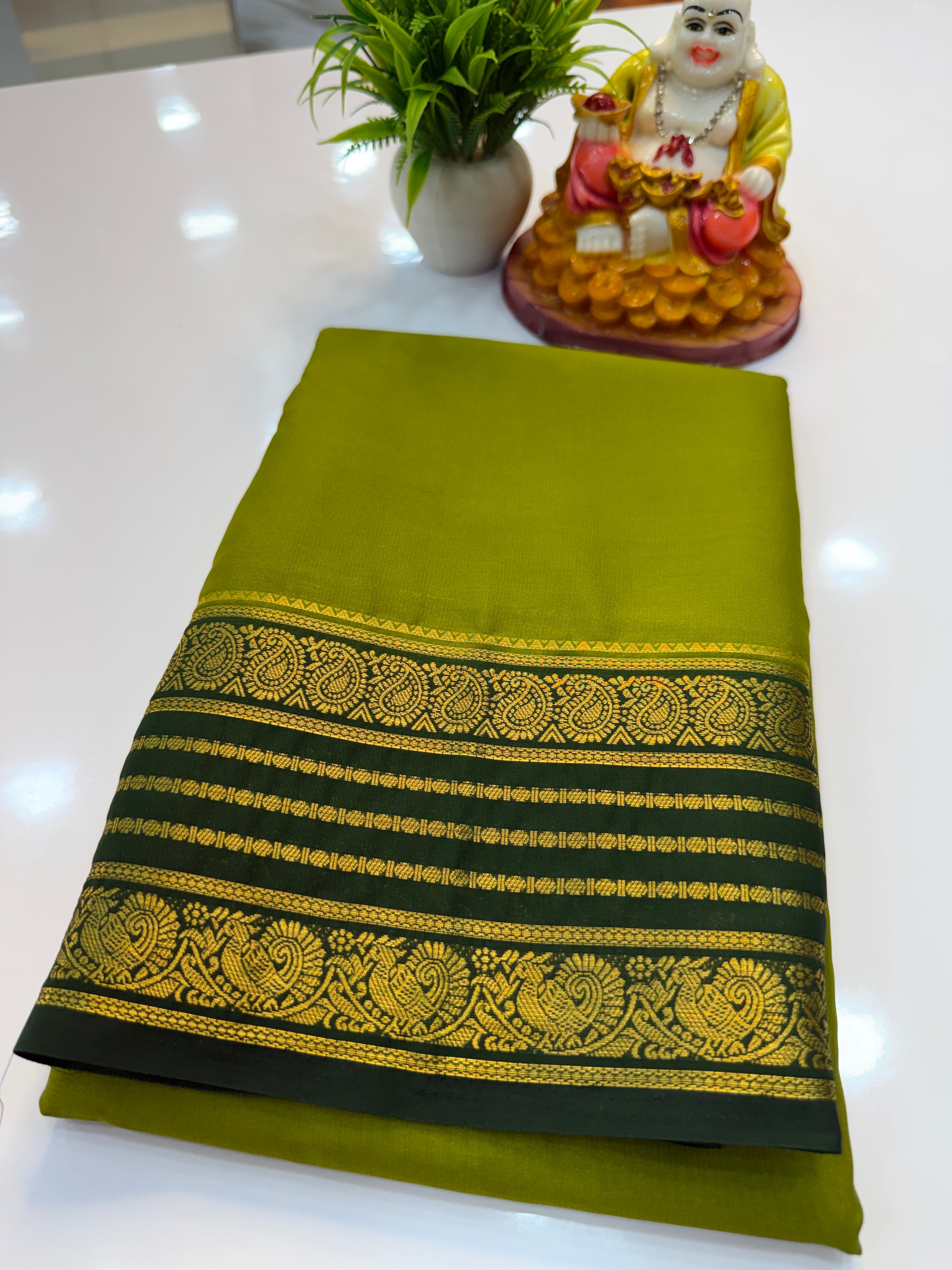 Mysore Crepe Silk Saree with Peacock and Mango Border – Shopify Product Description