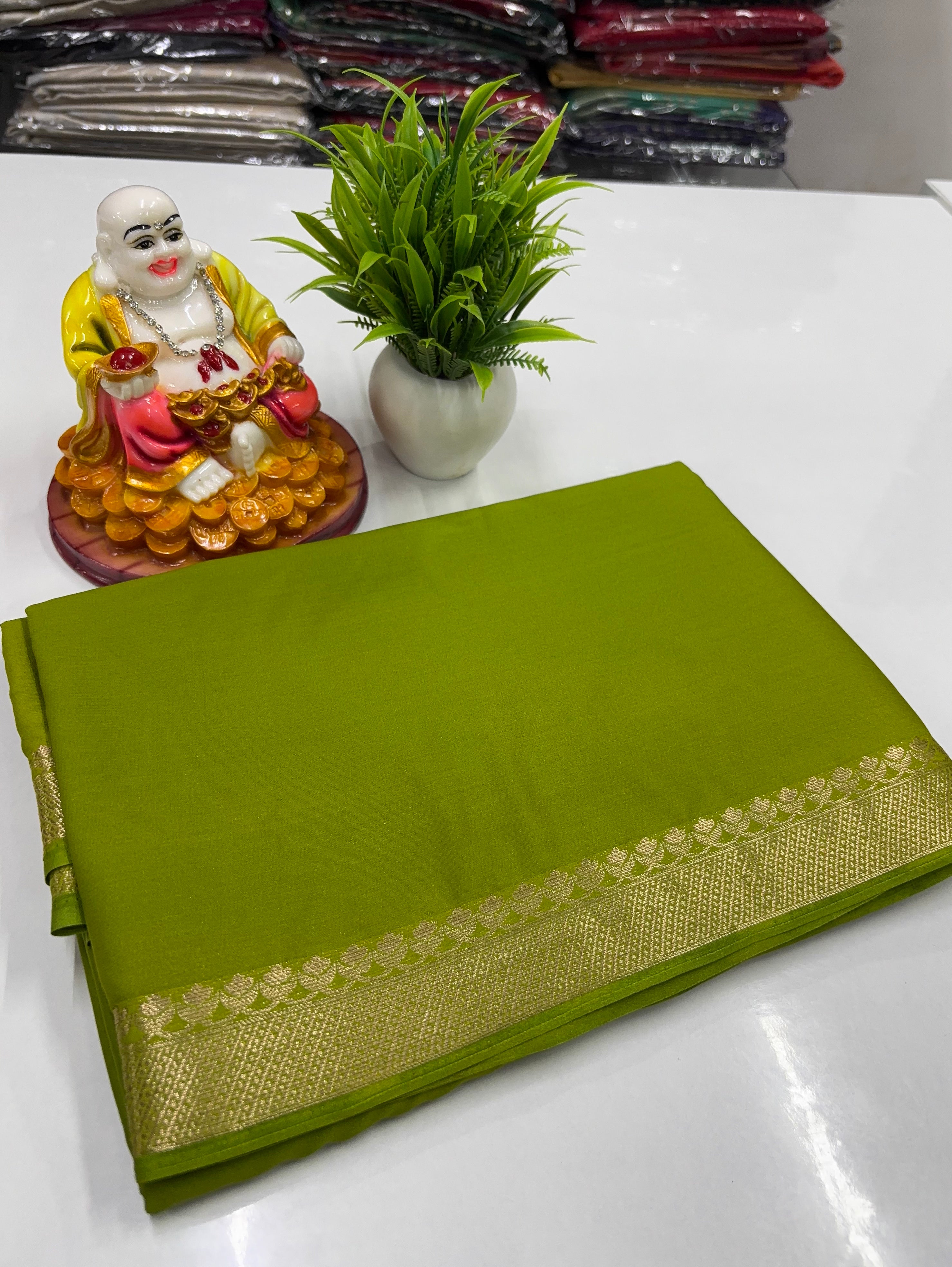 Mysore Crepe Silk Saree – Elegant & Graceful ✨