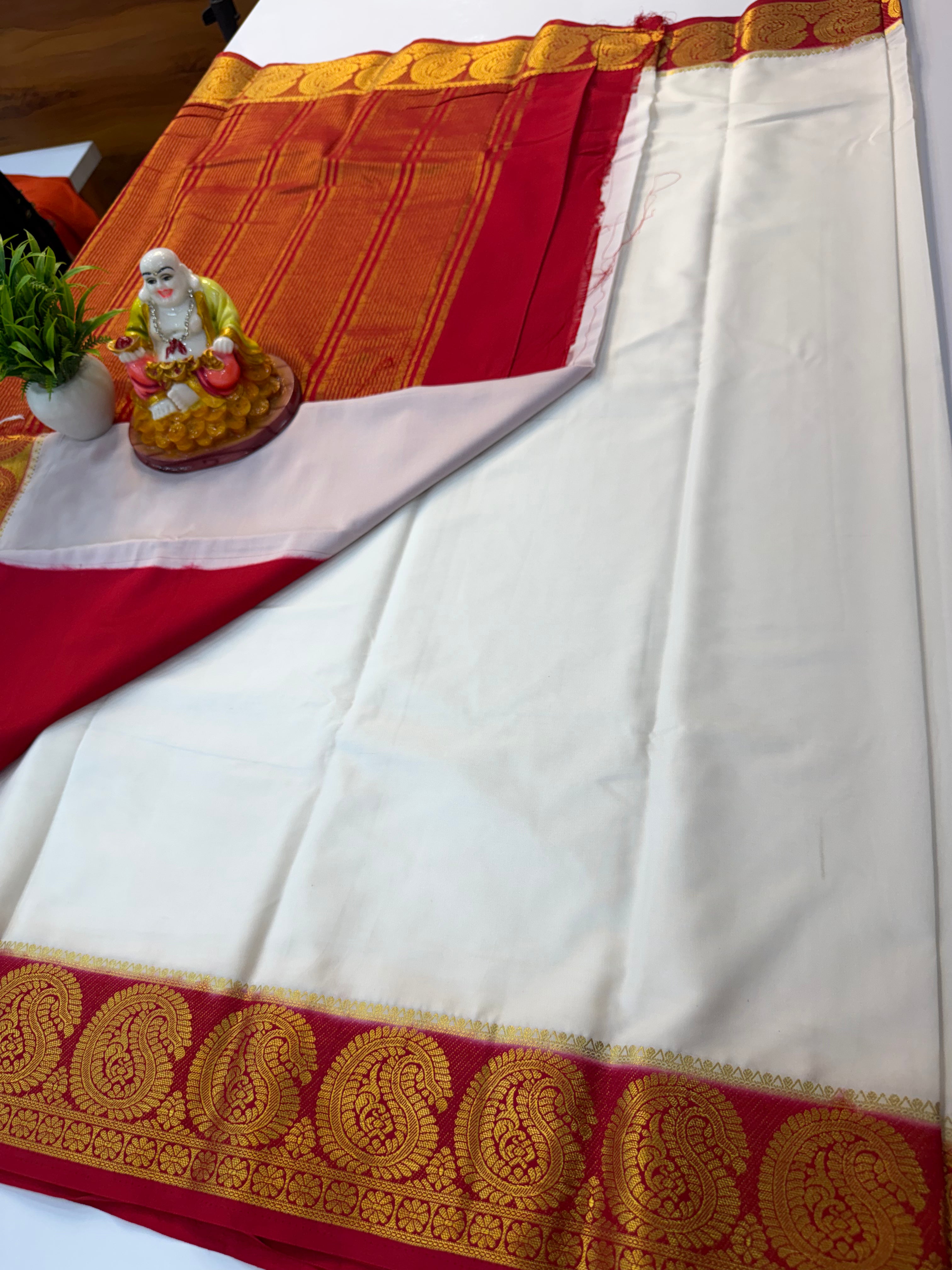 Premium Mysore Crepe Silk Saree with Mango Border | Padmavathi Silks and Sarees