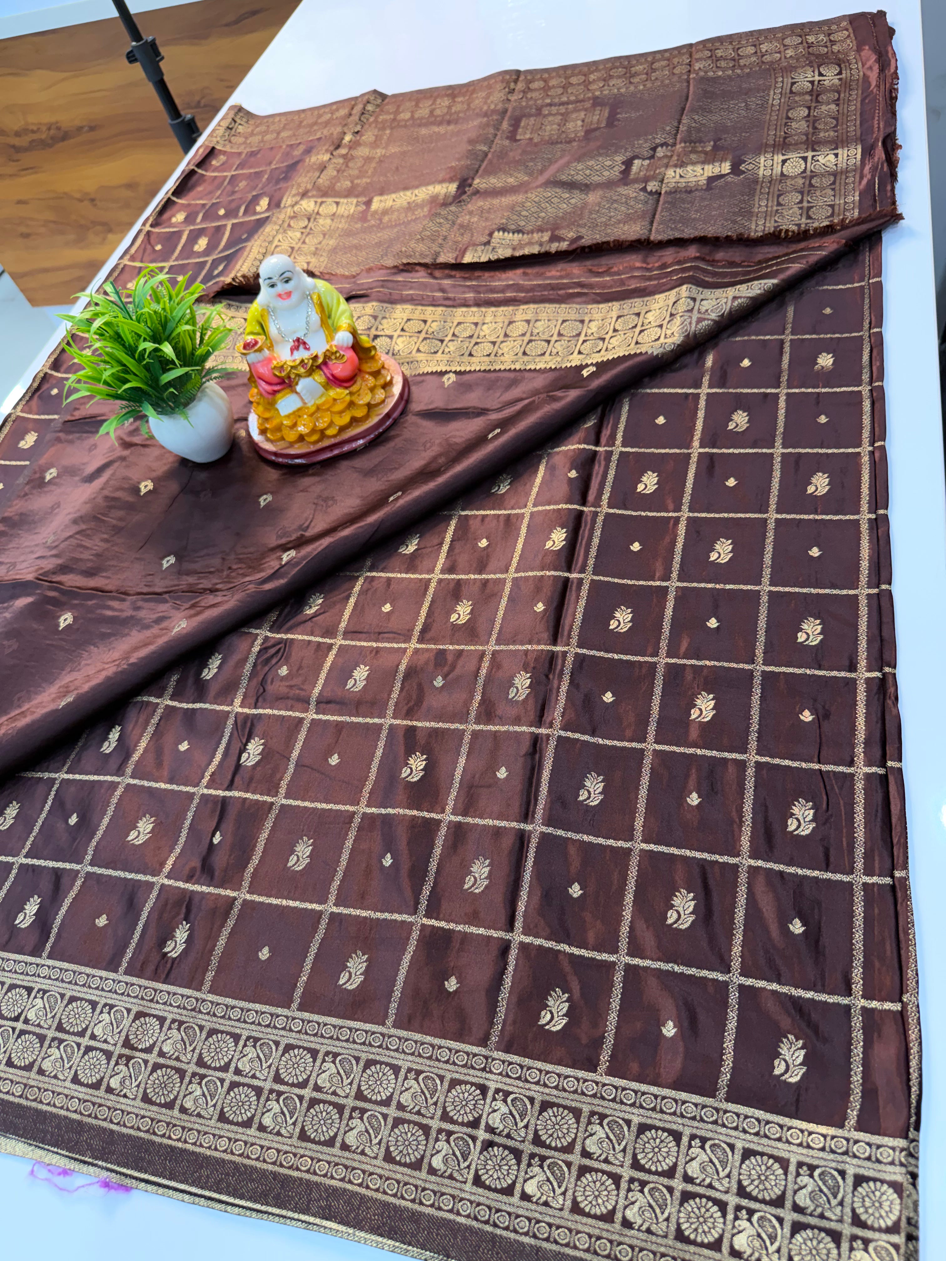 Premium Satin Saree with Checks Pattern & Buttas | Rich Pallu | Butta Blouse