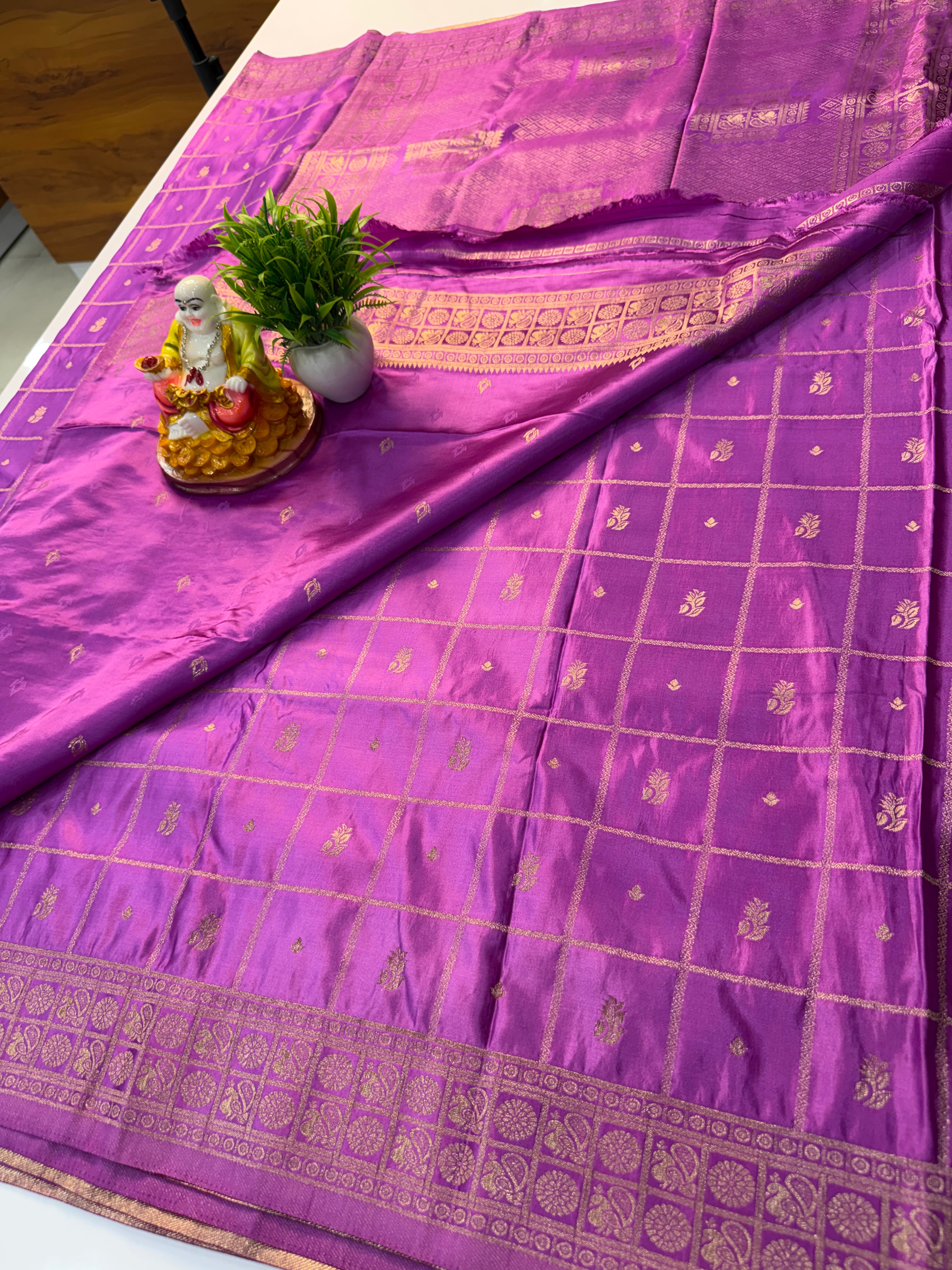 Premium Satin Saree with Checks Pattern & Buttas | Rich Pallu | Butta Blouse