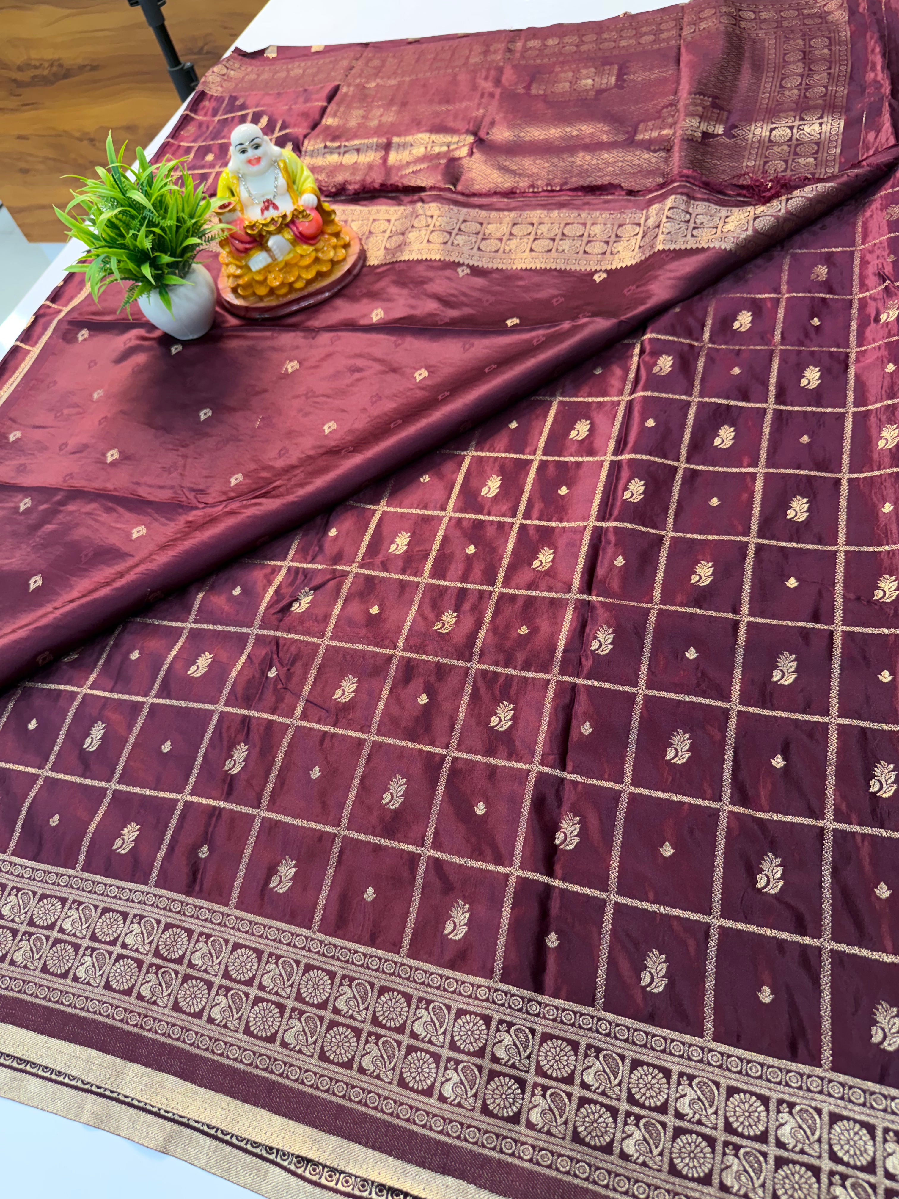 Premium Satin Saree with Checks Pattern & Buttas | Rich Pallu | Butta Blouse