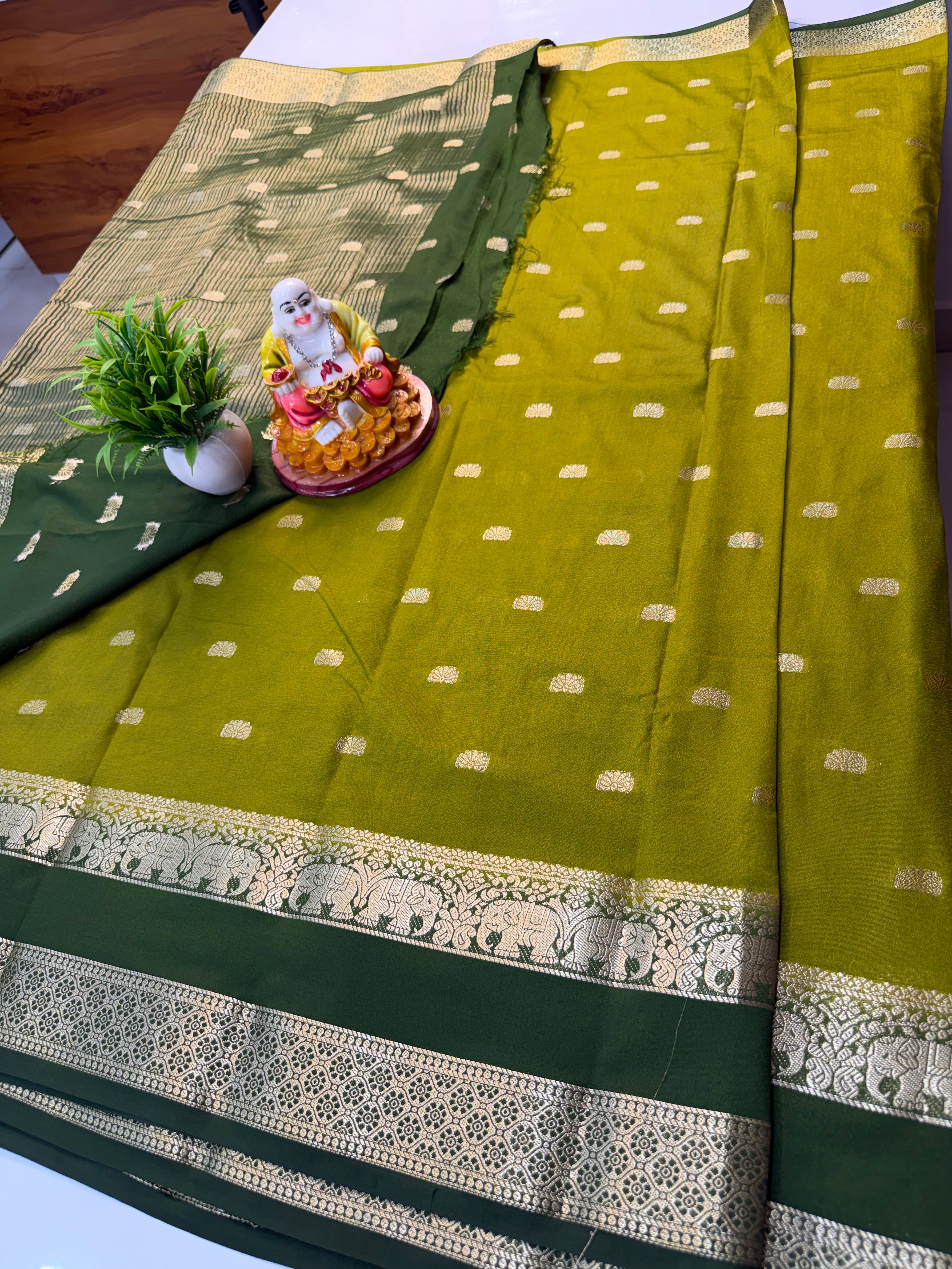 Mysore Crepe Silk Saree with Elephant Bentex Border Product Title