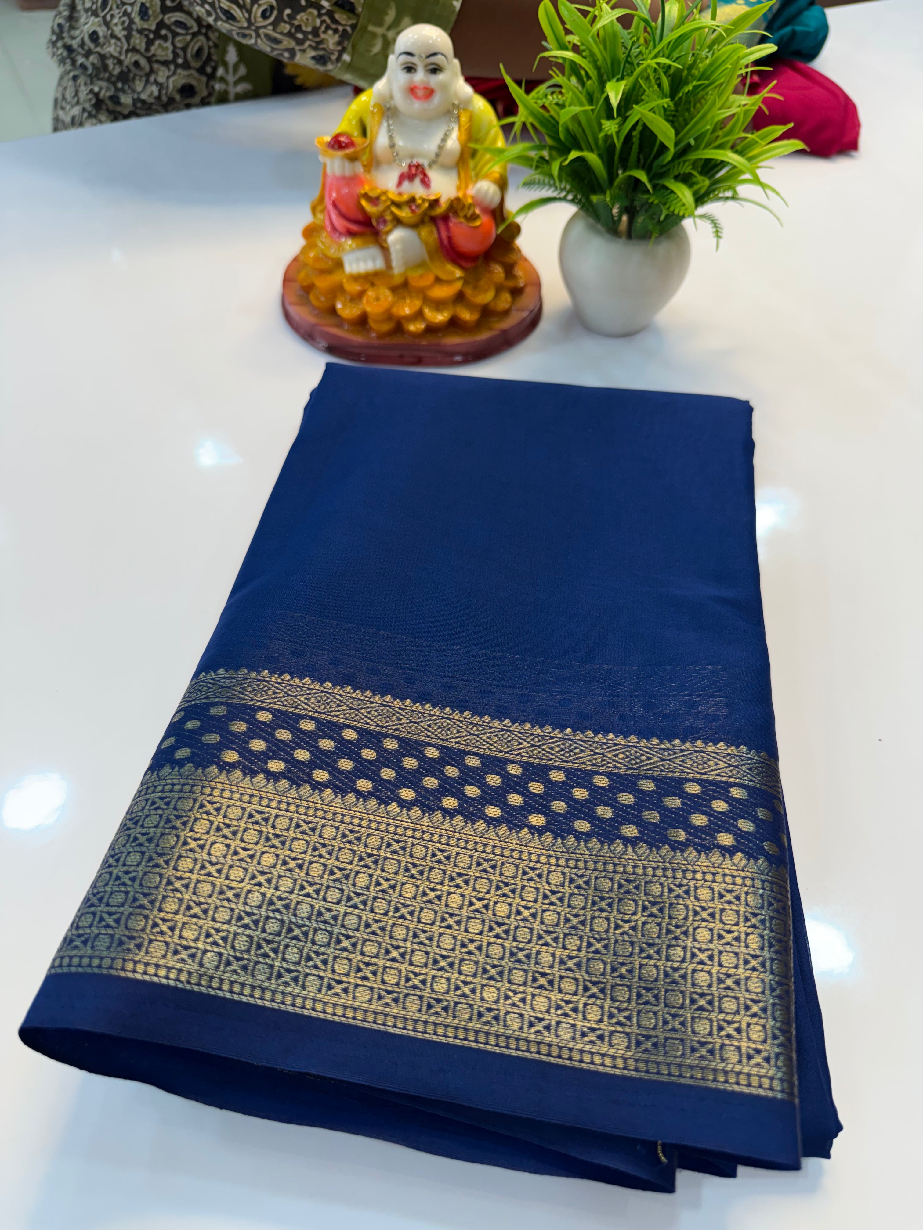 Mysore Crepe Silk Saree with Elegant Bindhi Border – Padmavathi Silks and Sarees