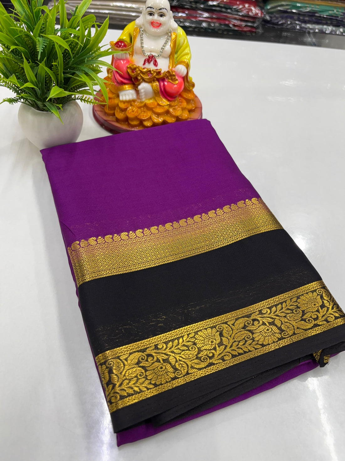 Mysore Crepe Silk Saree with Elegant Bentex Border ✨