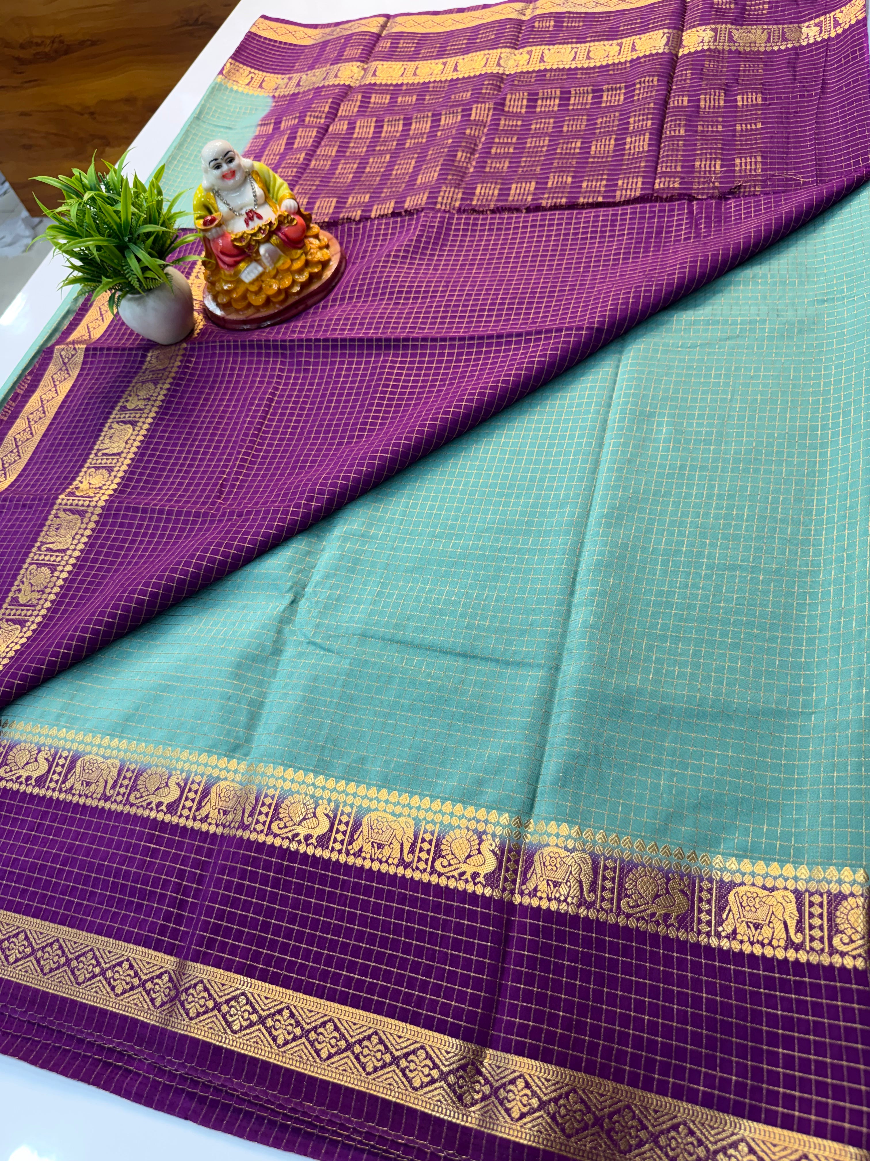 Premium Crepe Silk Saree with Checks Pattern & Bentex Border