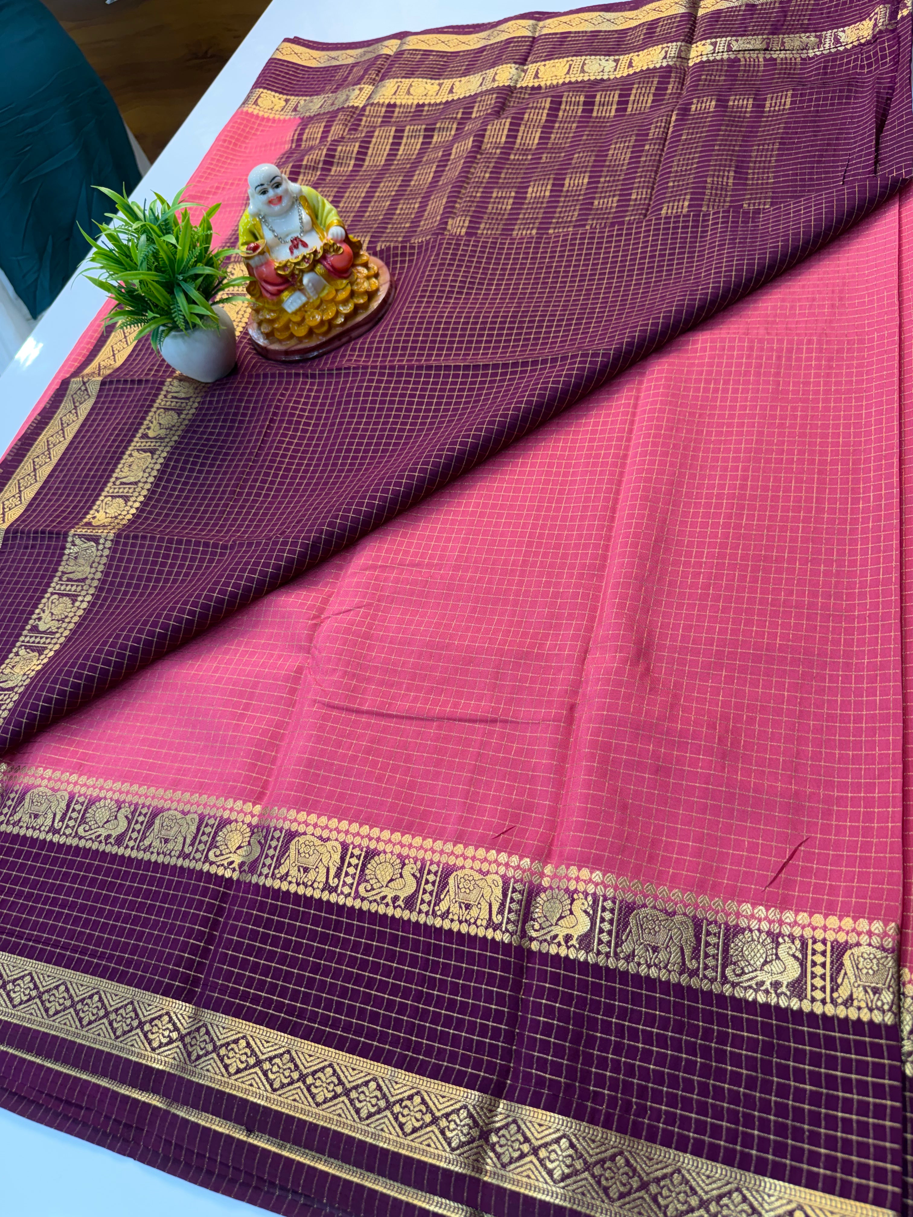 Premium Crepe Silk Saree with Checks Pattern & Bentex Border