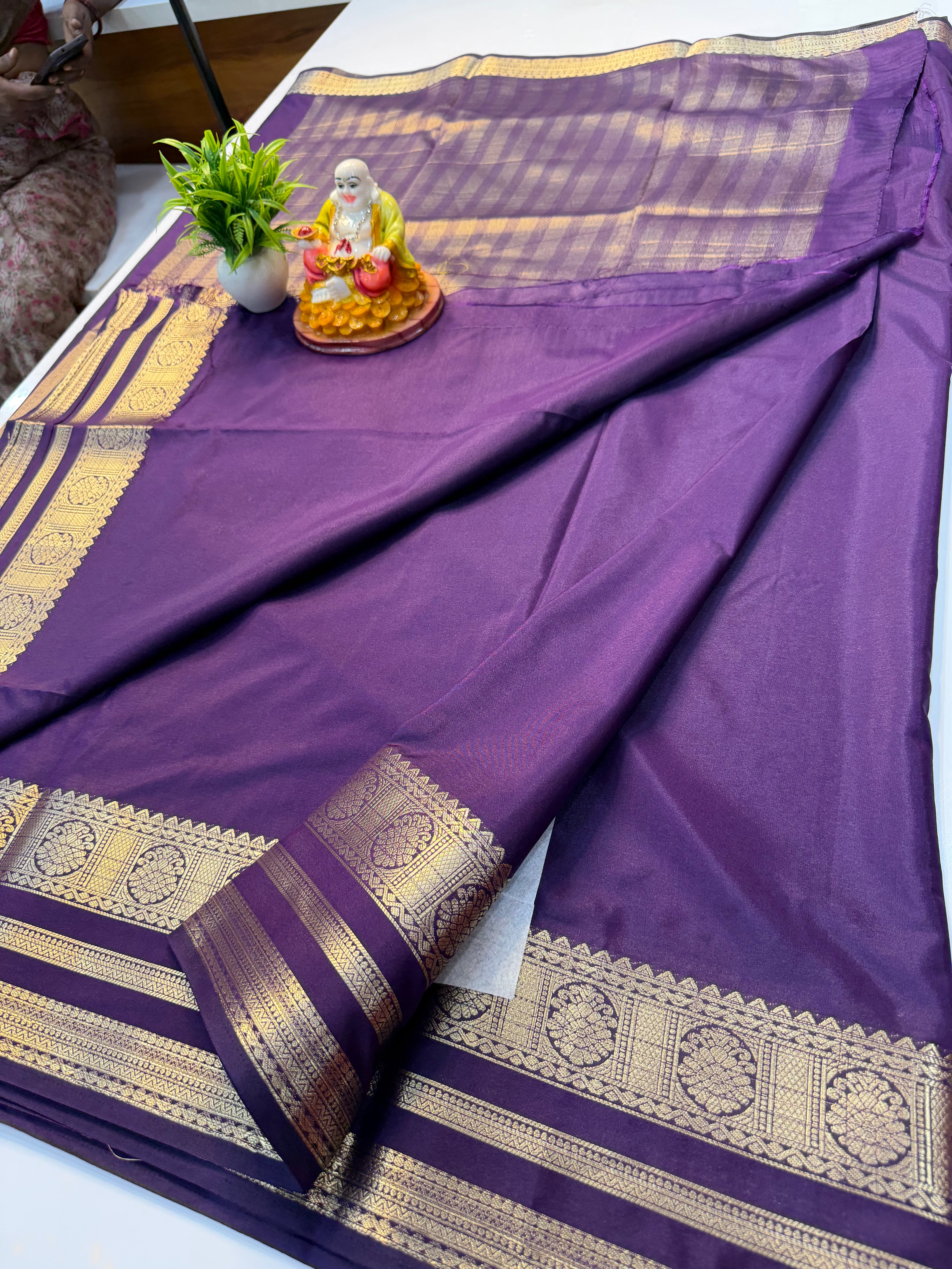 Mysore Crepe Silk Saree with Beautiful Border & Rich Pallu