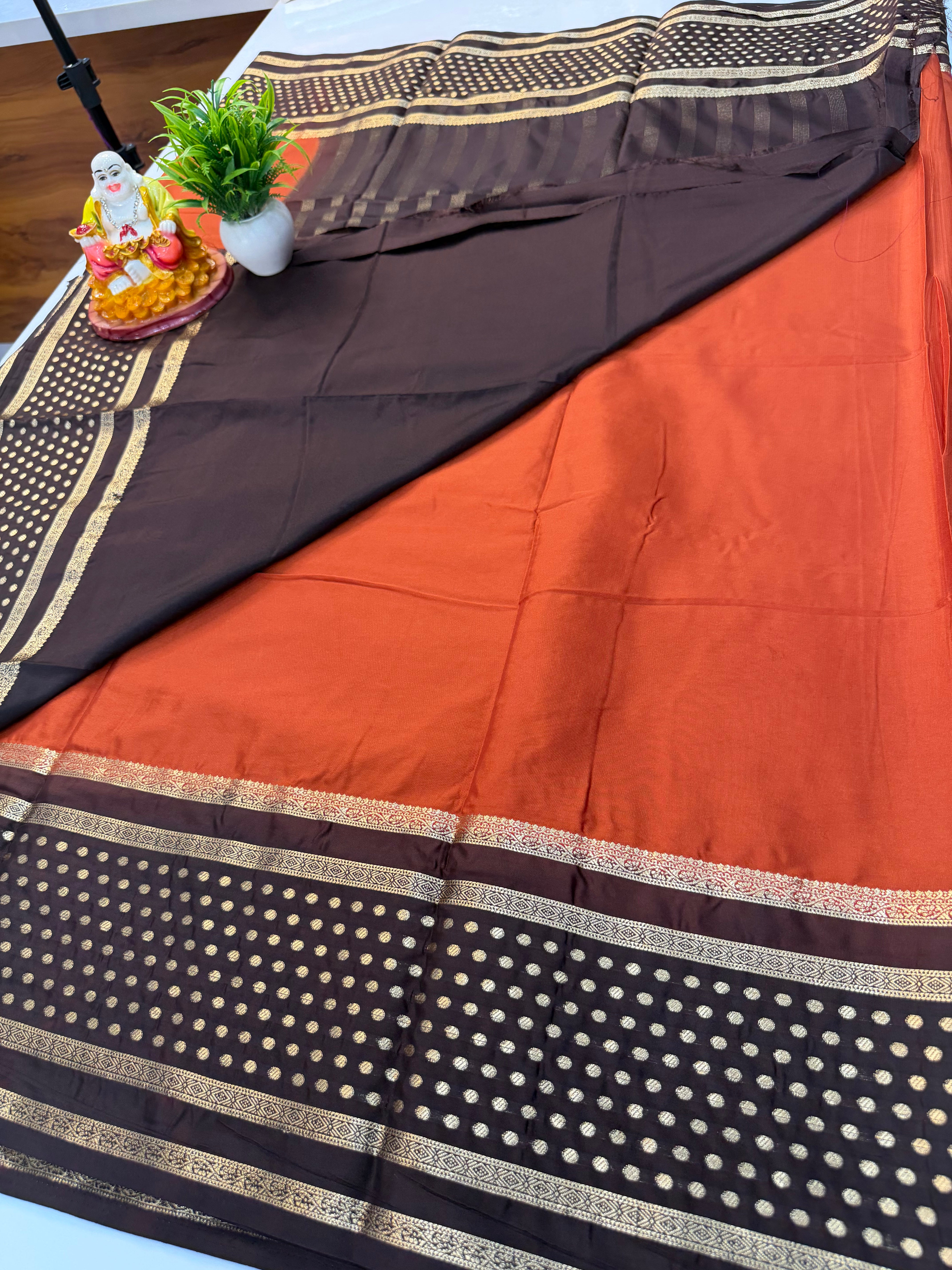 Premium Mysore Crepe Silk Saree with Elegant Bindhi Border