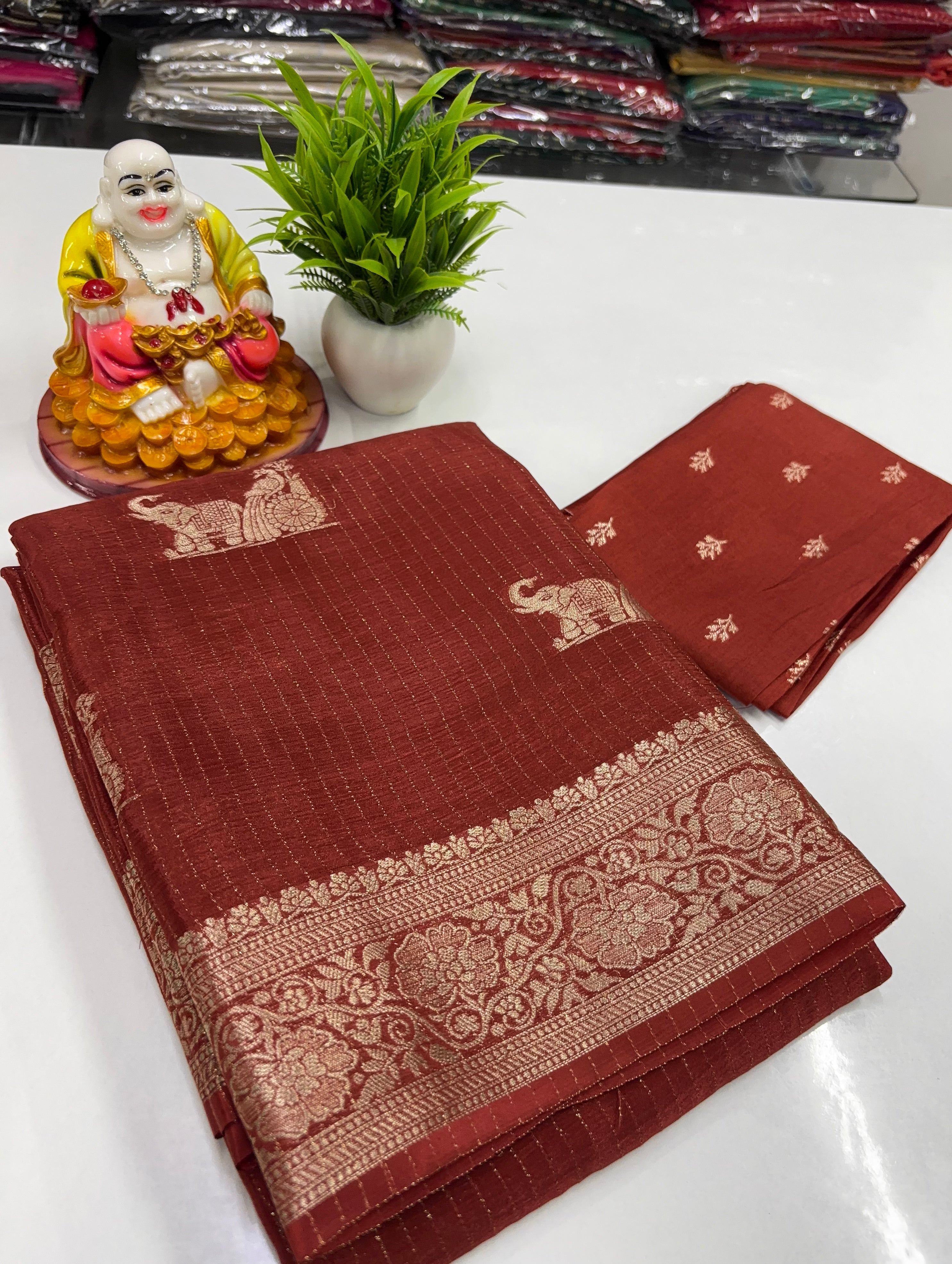Premium Viscose Saree – Elegance Woven with Tradition ✨