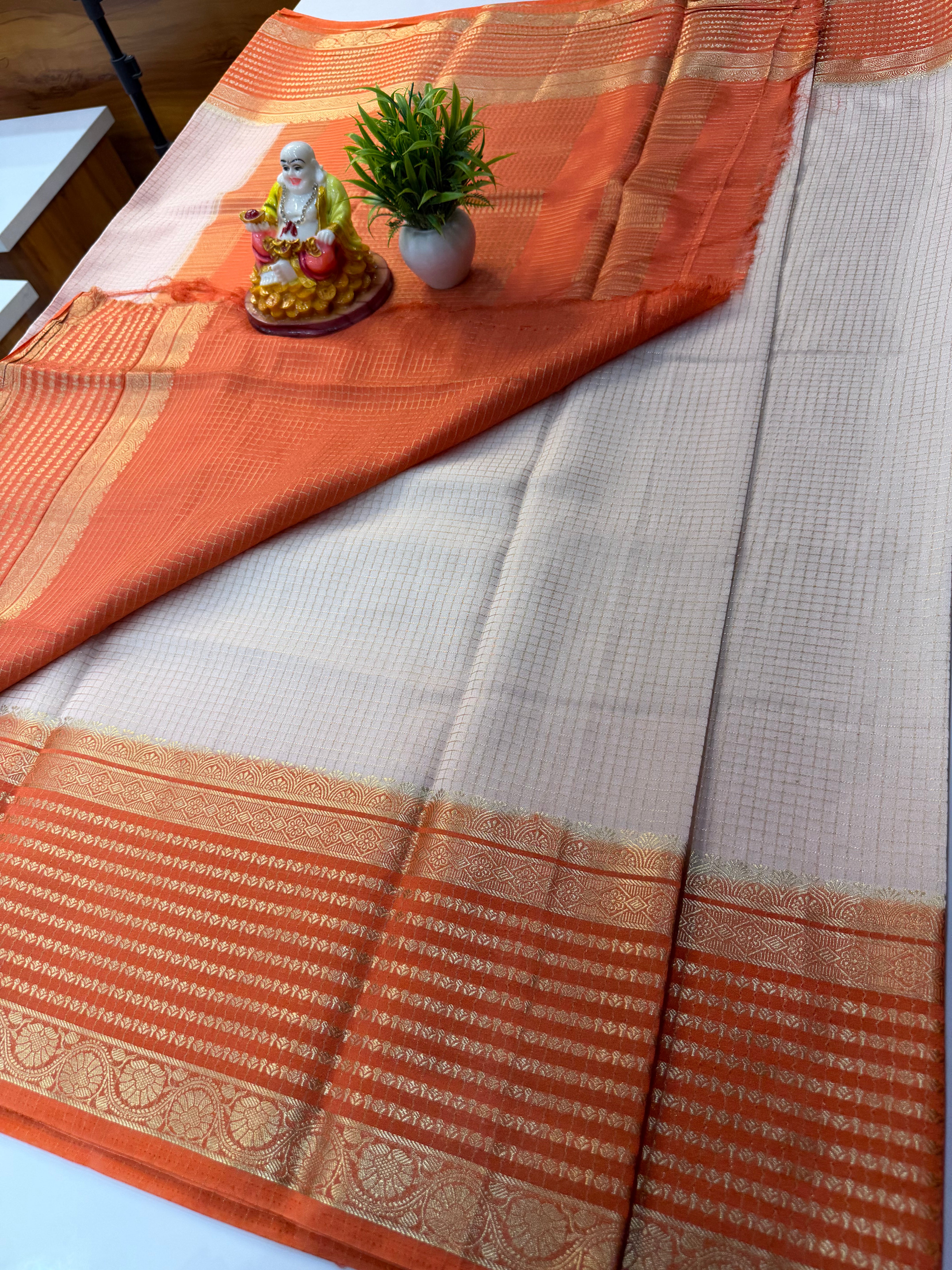 Premium Mysore Crepe Silk Saree with Elegant Checks Pattern