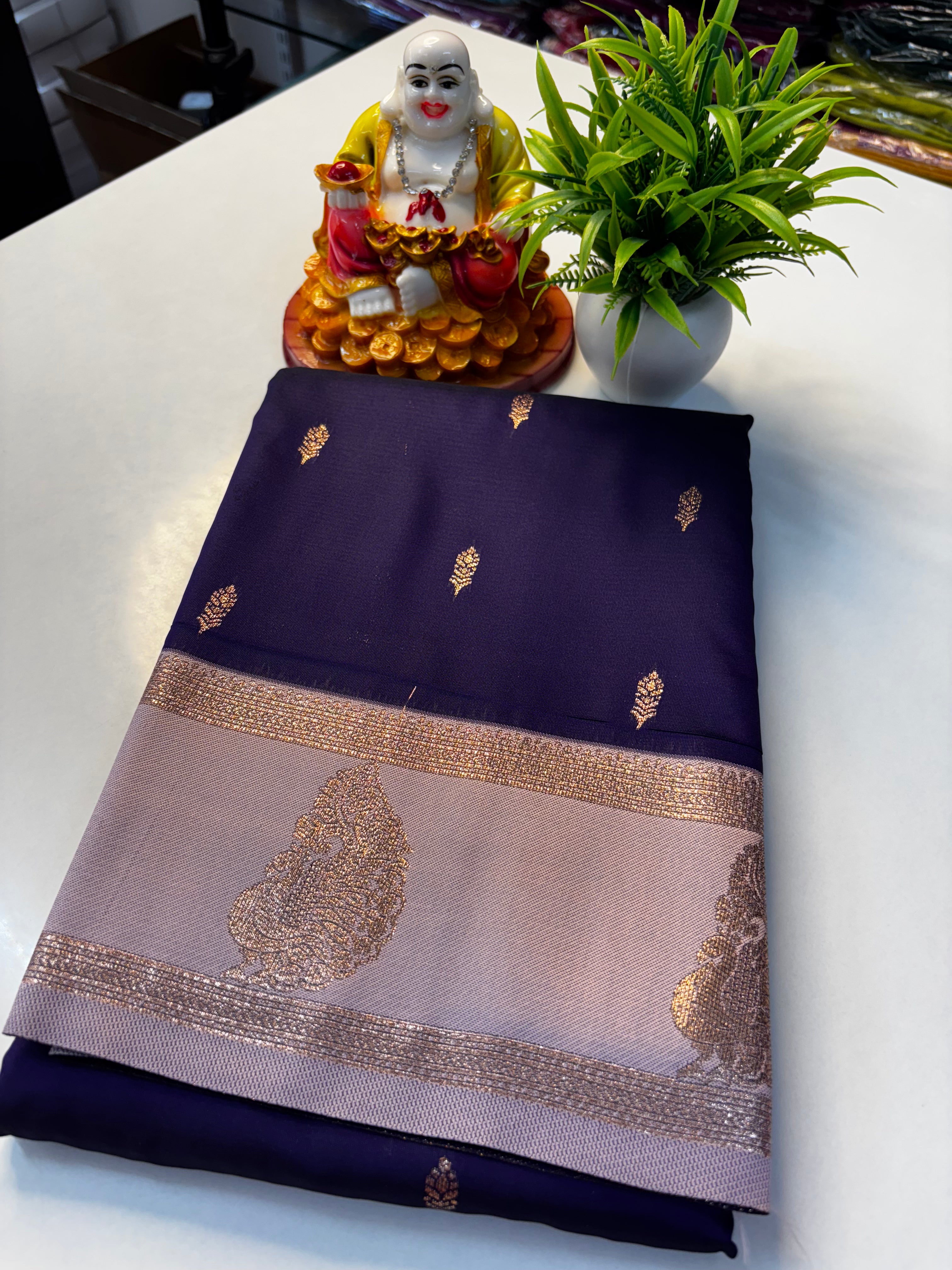 🦚 Premium Semi Silk Saree with Peacock Design & Rich Pallu