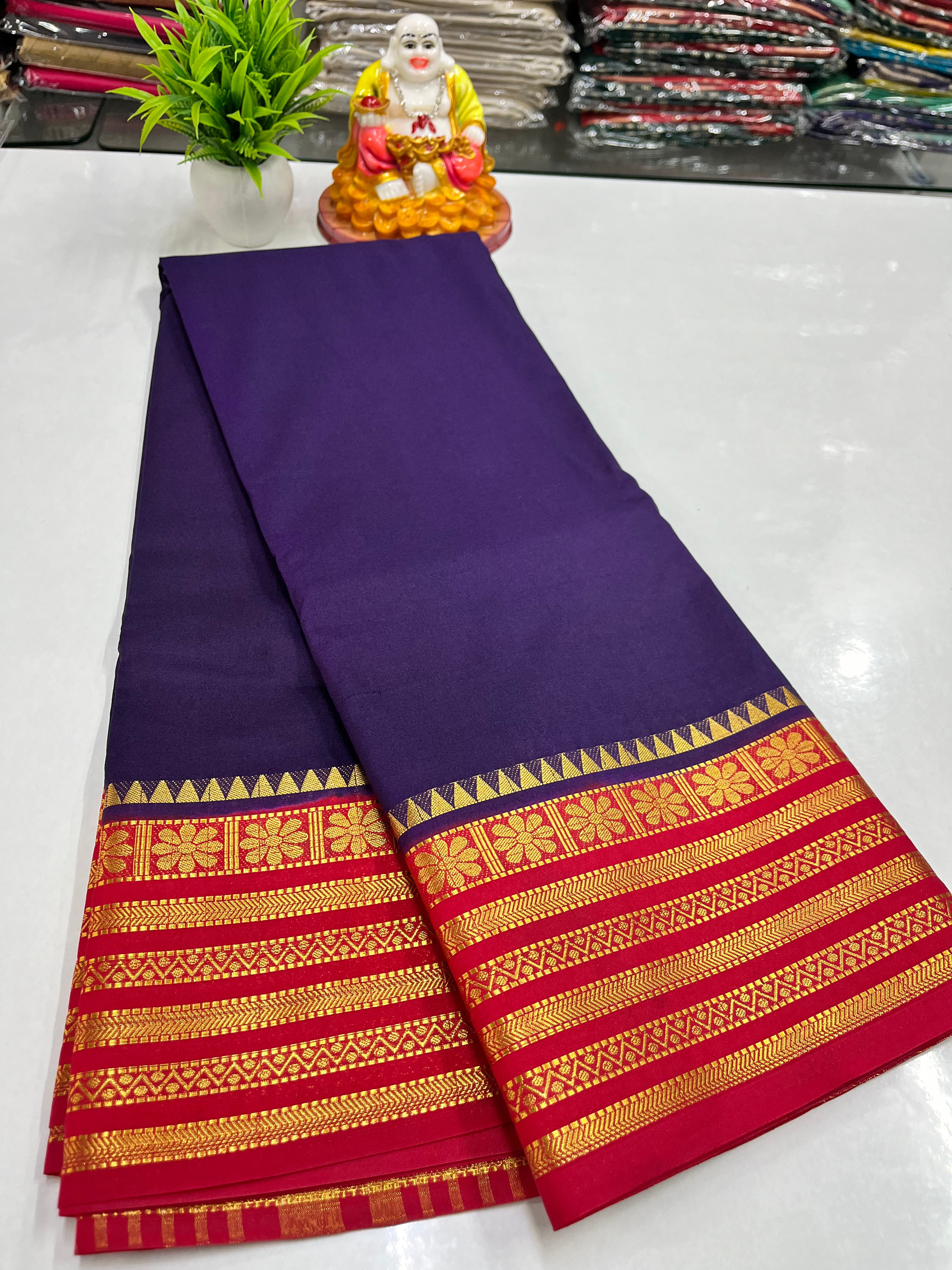 Elegant Semi Crepe Saree with Beautiful Flower Design – Padmavathi Silks and Sarees