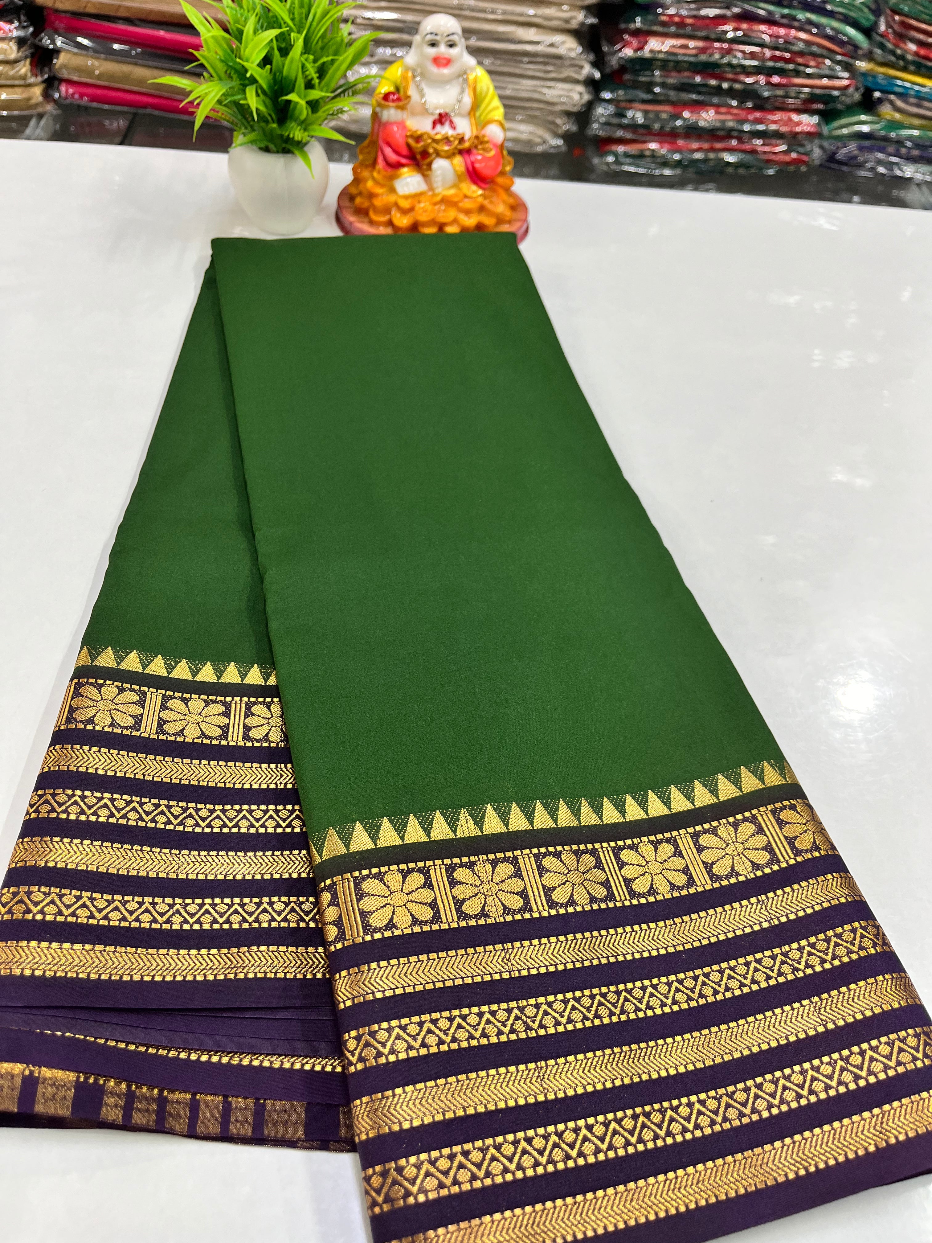 Elegant Semi Crepe Saree with Beautiful Flower Design – Padmavathi Silks and Sarees