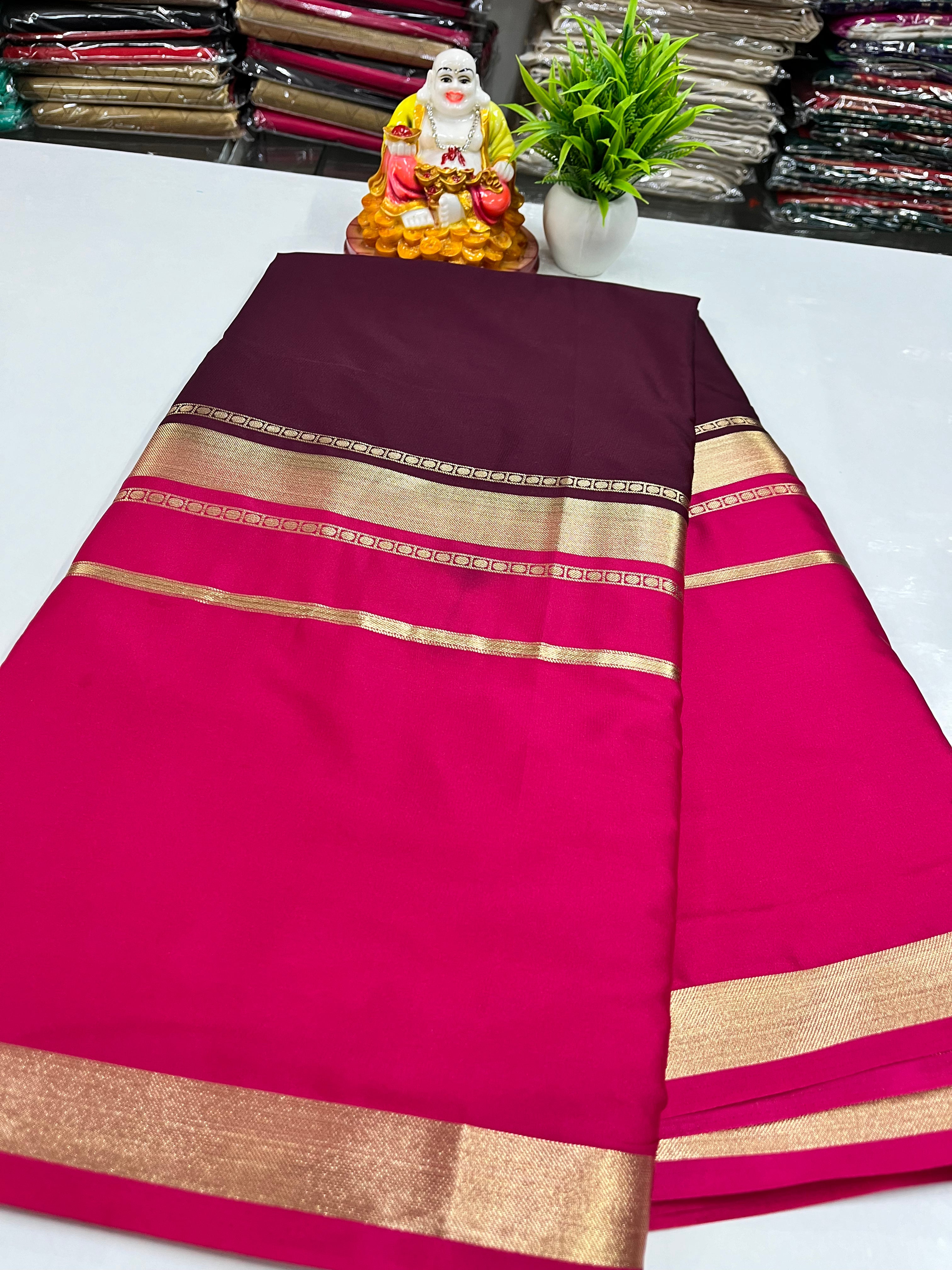 2D Semi Crepe Saree with Beautiful Color Combination – Padmavathi Silks and Sarees