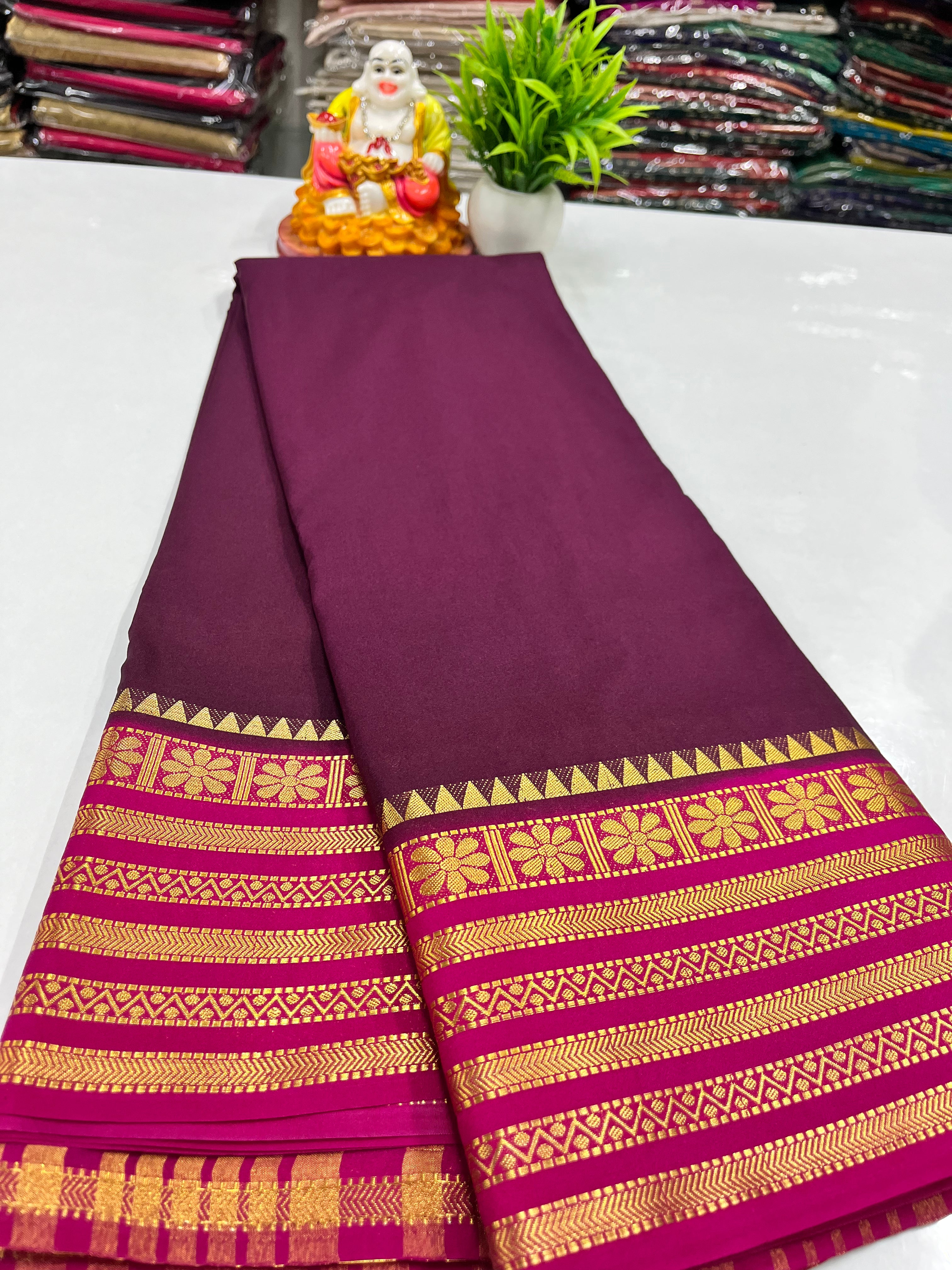 Elegant Semi Crepe Saree with Beautiful Flower Design – Padmavathi Silks and Sarees