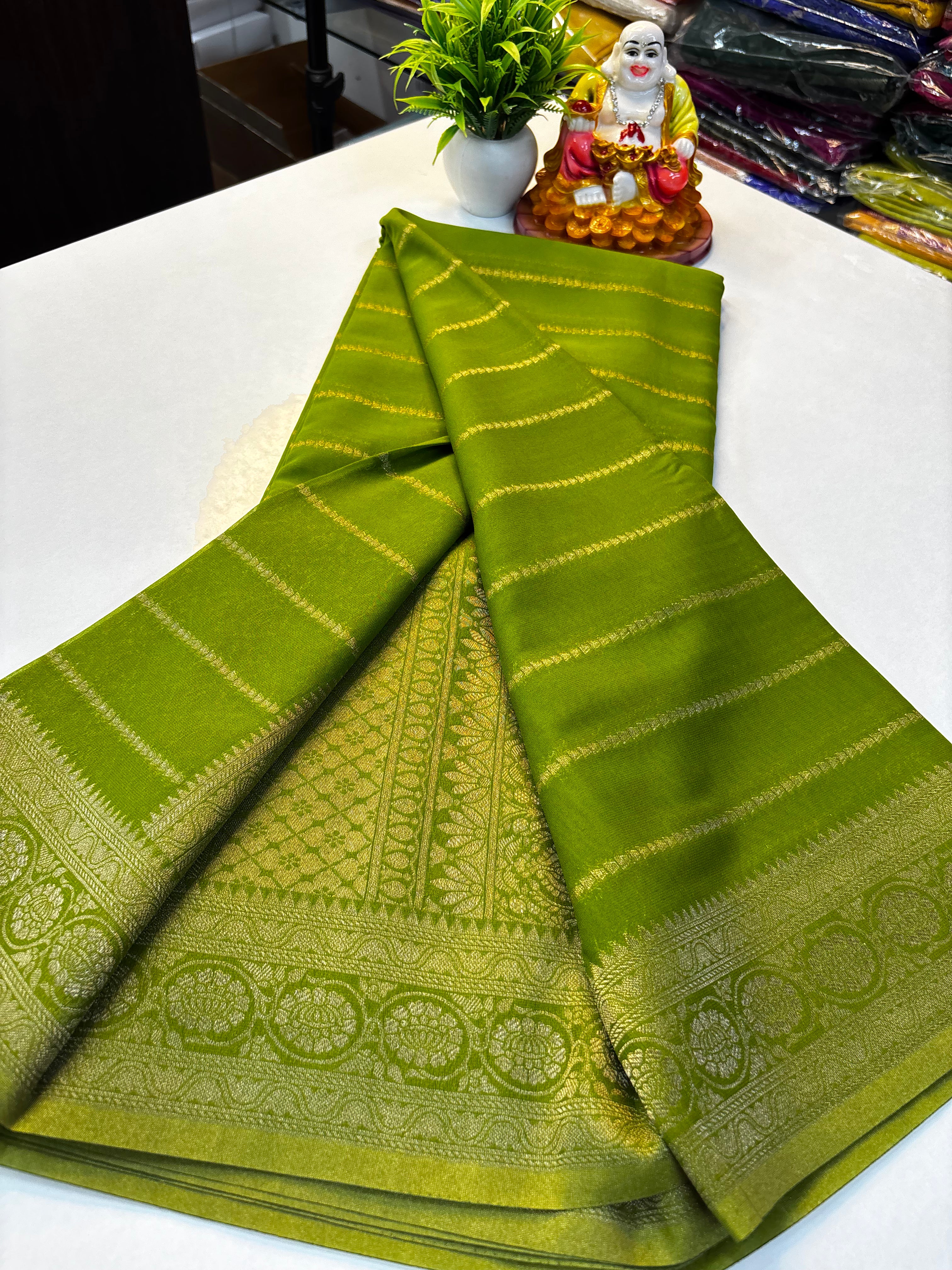 ✨ Beautiful Chiffon Saree with Rich Pallu & Brocade Blouse