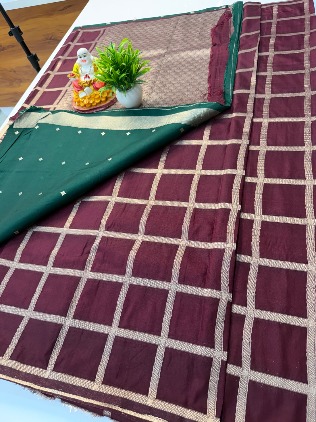 Premium Viscose Mix Semi Silk Saree with Checks Pattern & Contrast Blouse