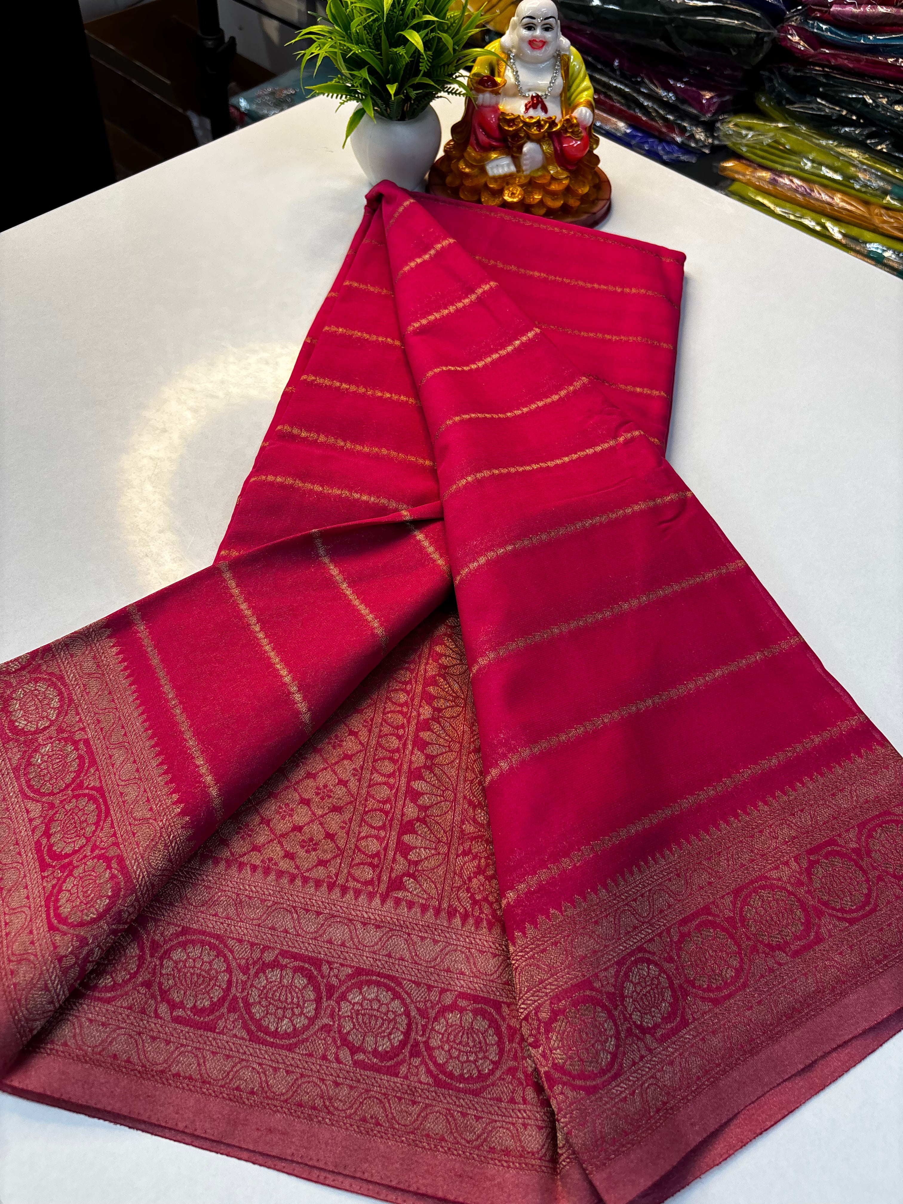 ✨ Beautiful Chiffon Saree with Rich Pallu & Brocade Blouse