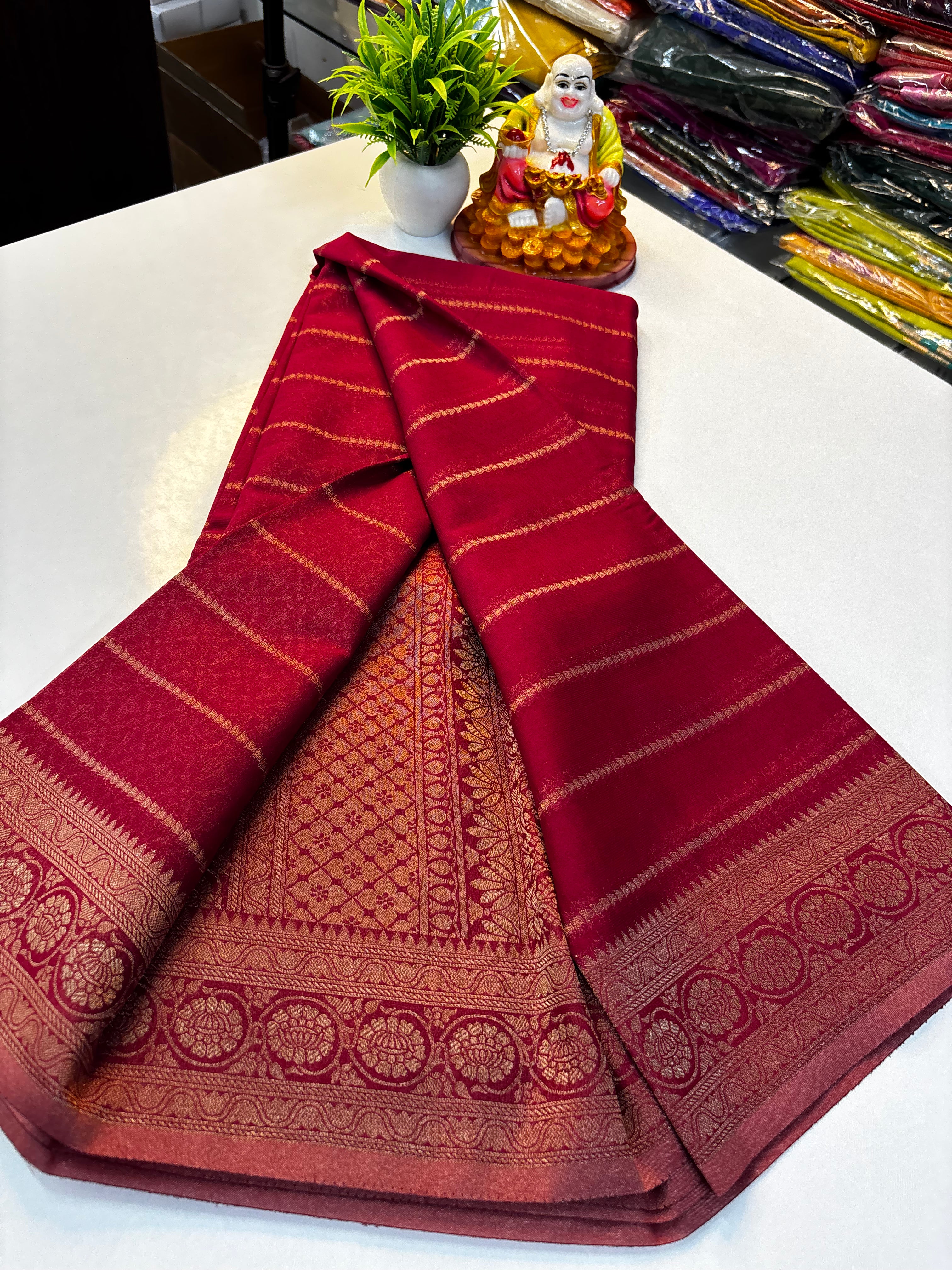 ✨ Beautiful Chiffon Saree with Rich Pallu & Brocade Blouse