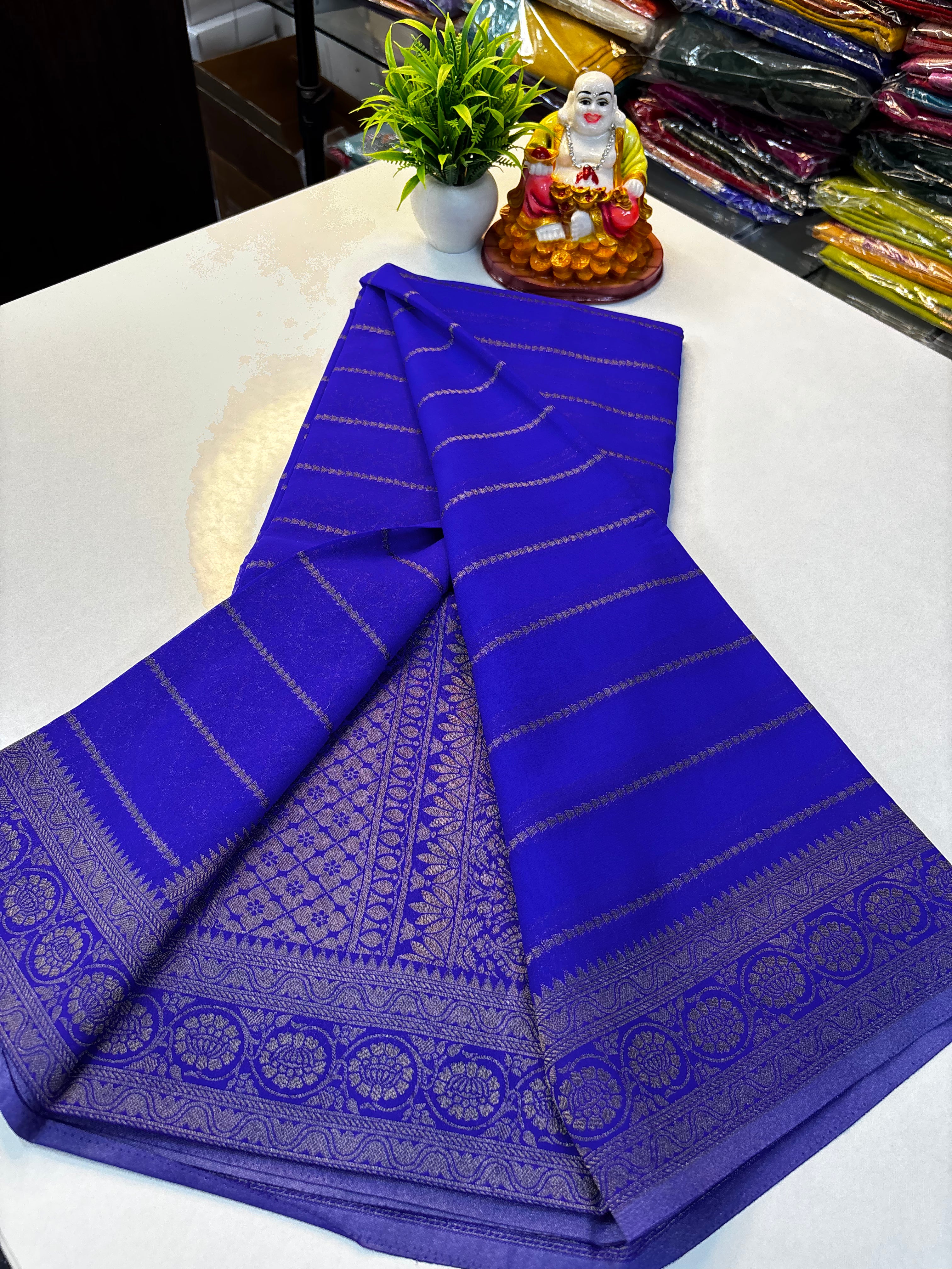 ✨ Beautiful Chiffon Saree with Rich Pallu & Brocade Blouse