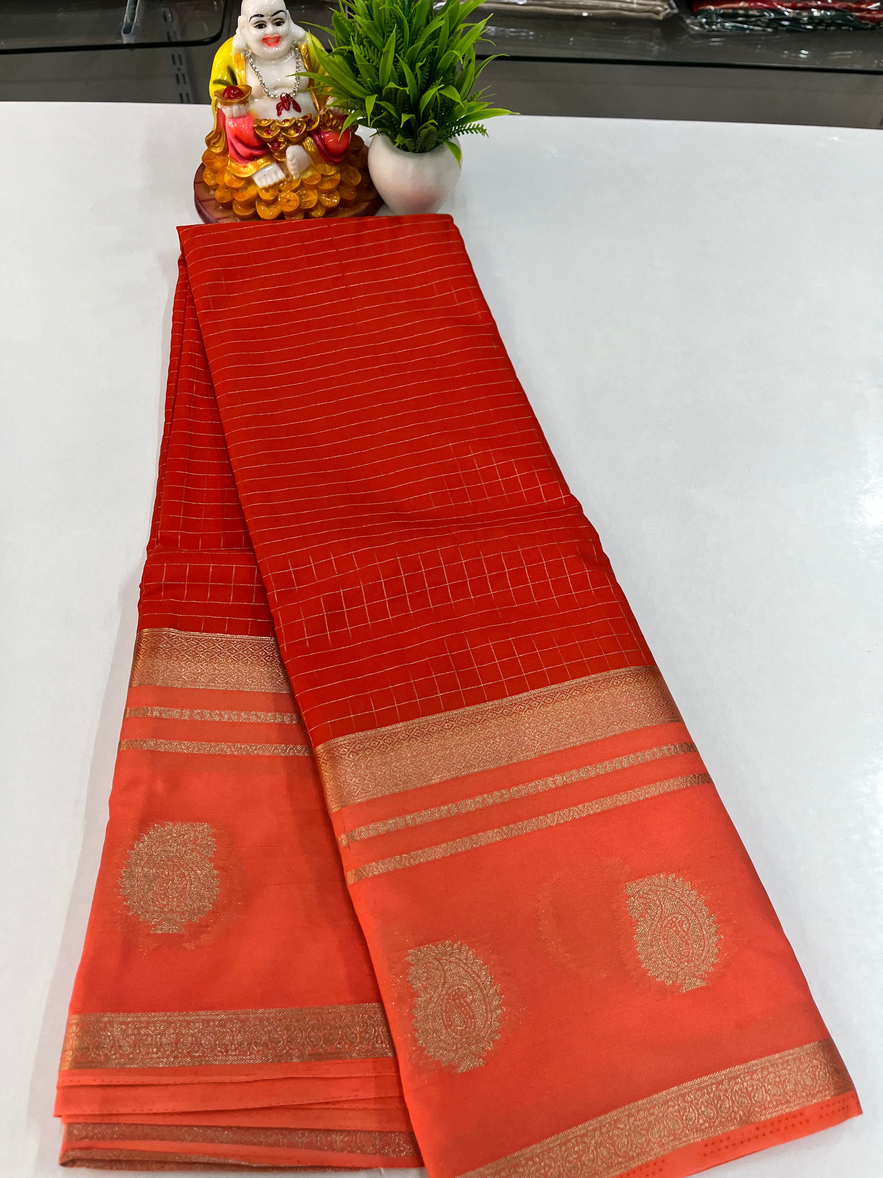Premium Semi Crepe Saree with Small Checks Pattern ✨