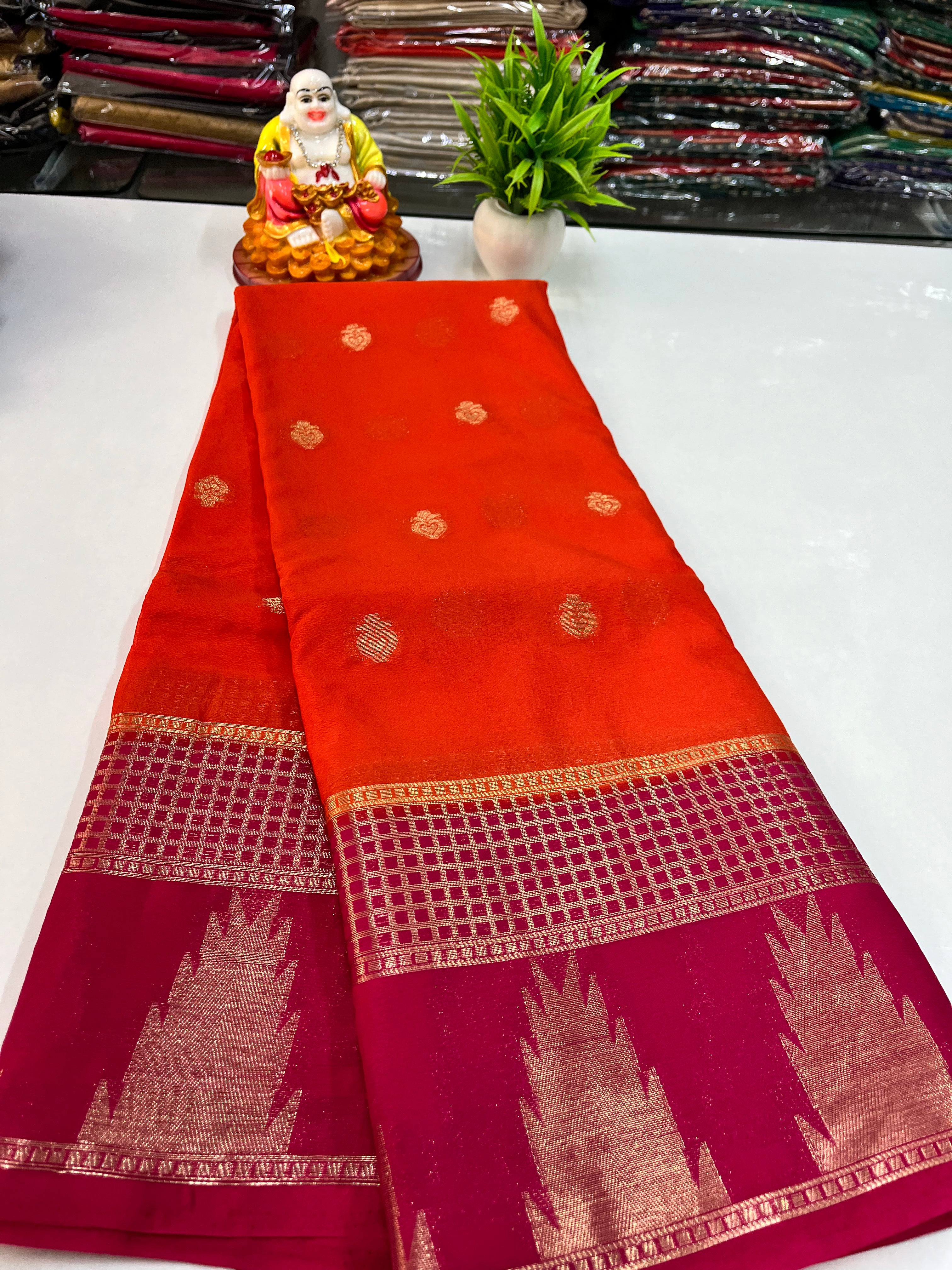 Beautiful Chiffon Saree with Temple Border and Contrast Blouse