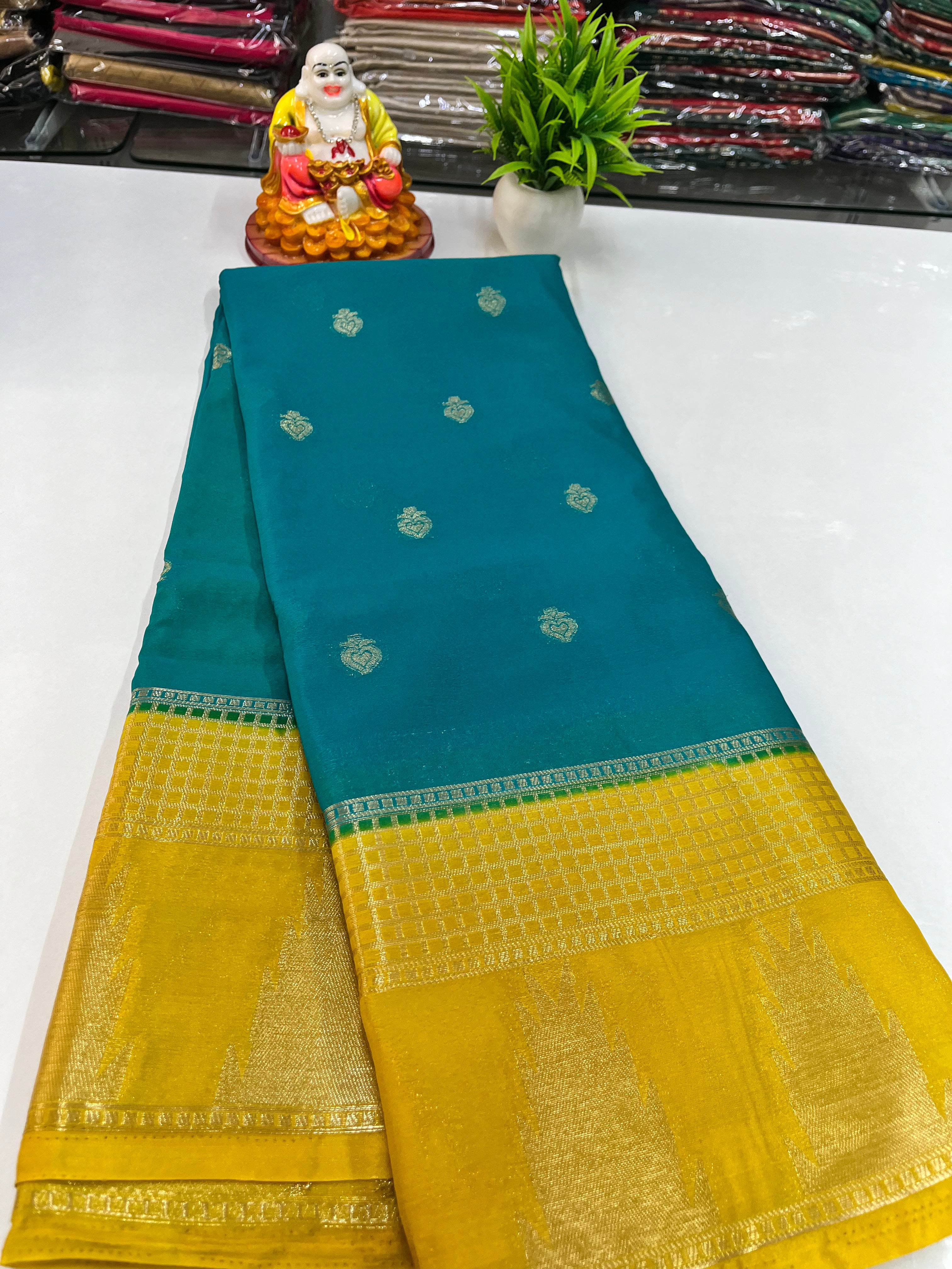 Beautiful Chiffon Saree with Temple Border and Contrast Blouse