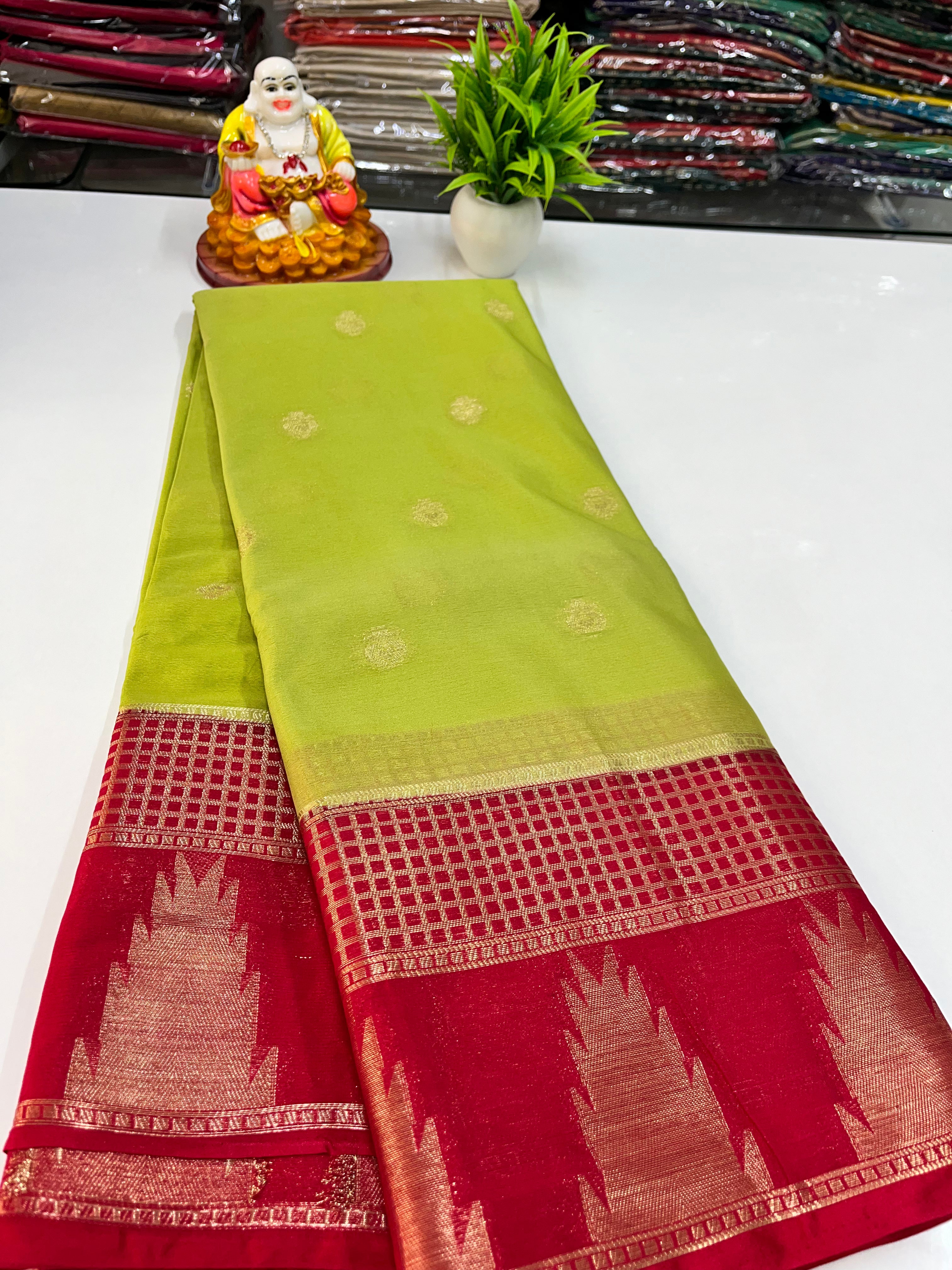 Beautiful Chiffon Saree with Temple Border and Contrast Blouse