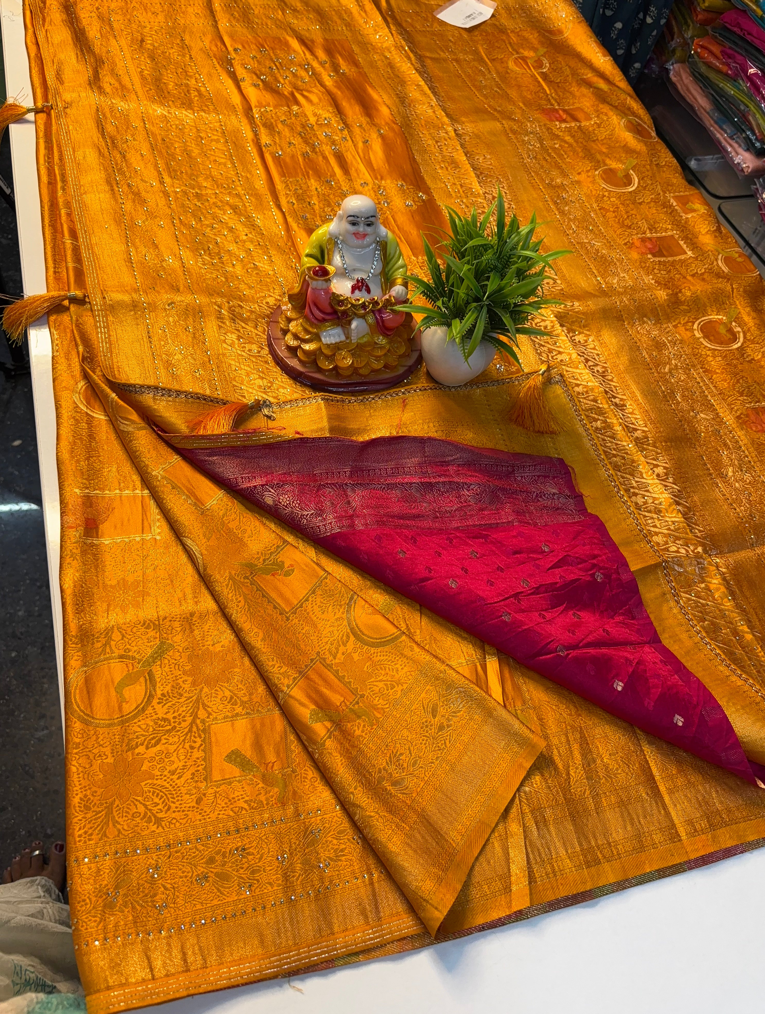 Premium Silk Saree with Zari Weaving & Parrot Design Border – Padmavathi Silks and Sarees