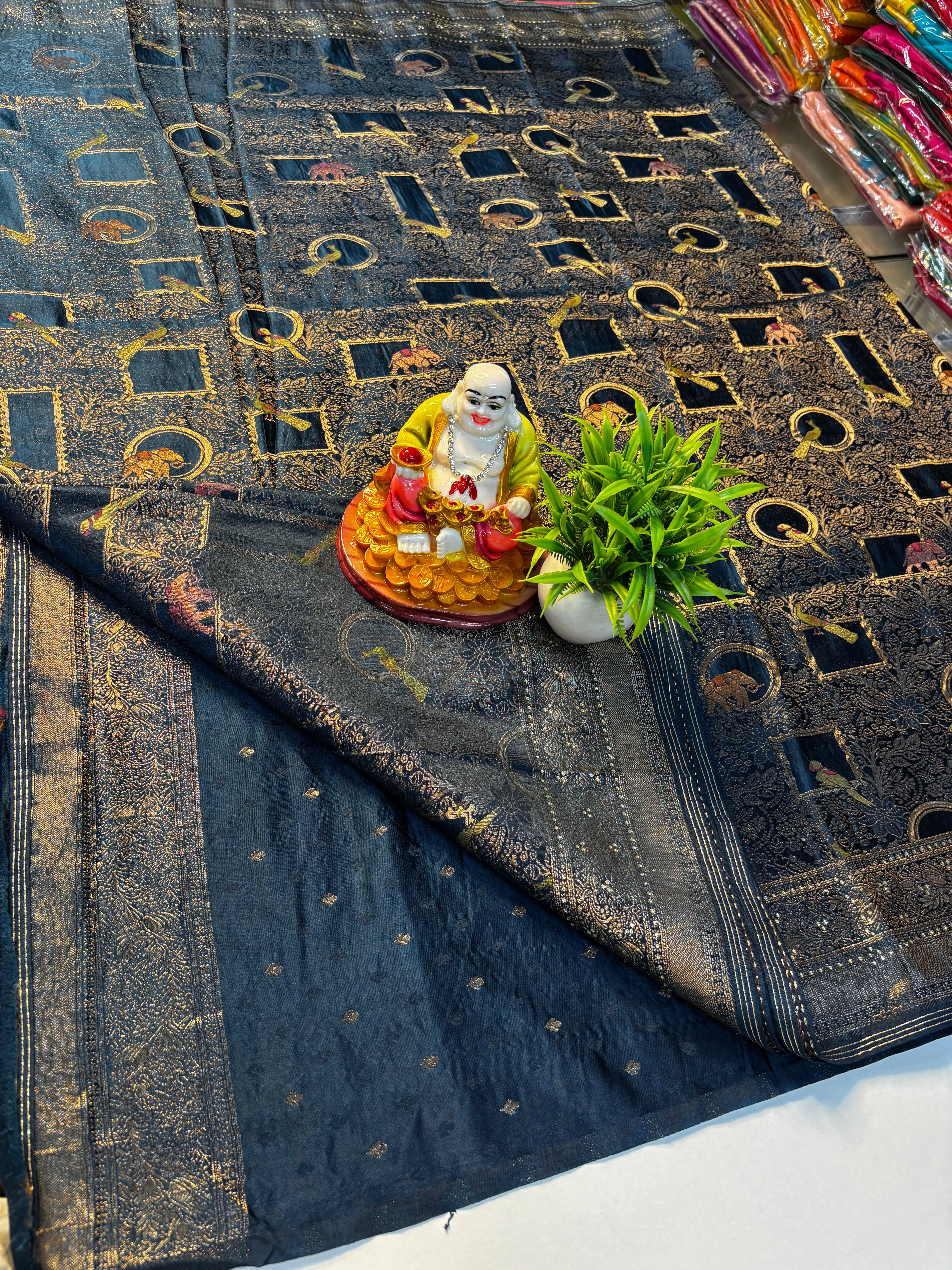 Premium Silk Saree with Zari Weaving & Parrot Design Border – Padmavathi Silks and Sarees