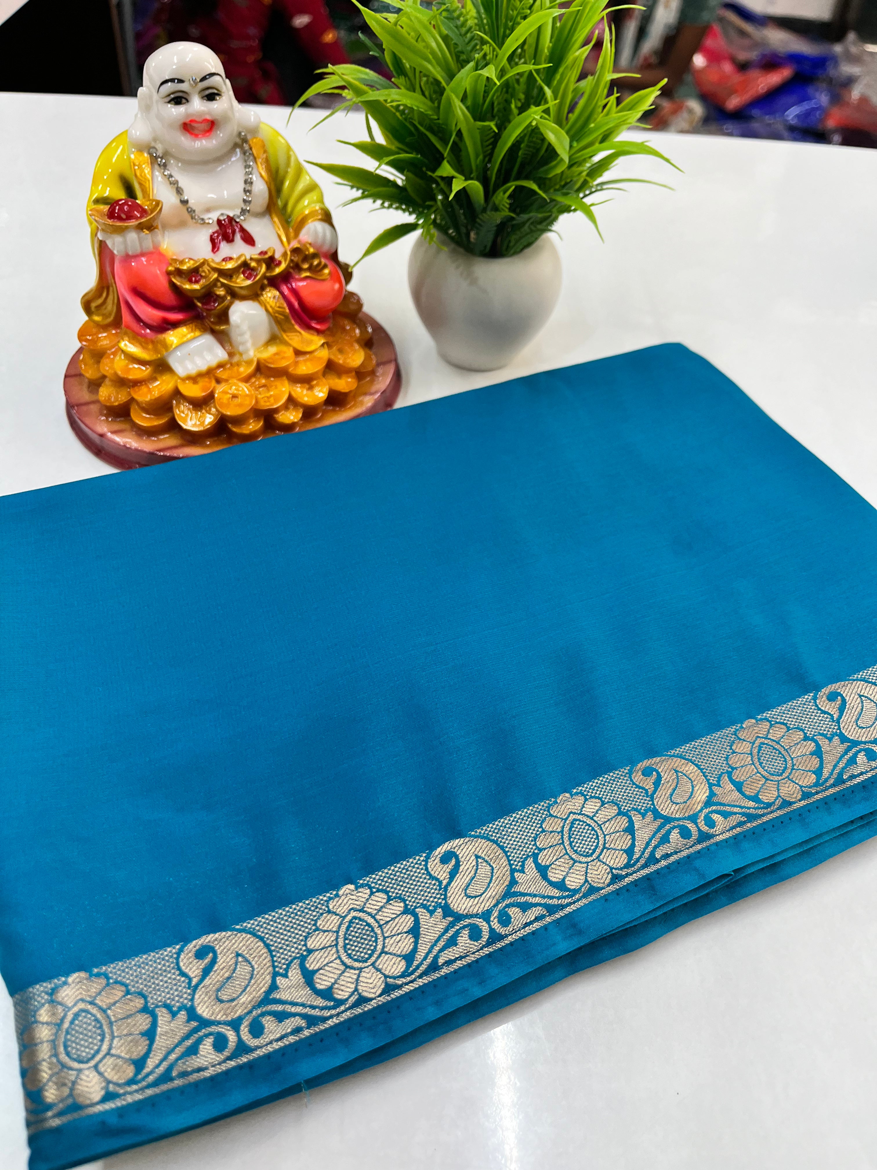 Crape Mysore Silk Saree with Beautiful Small Mango Border – Padmavathi Silks & Sarees