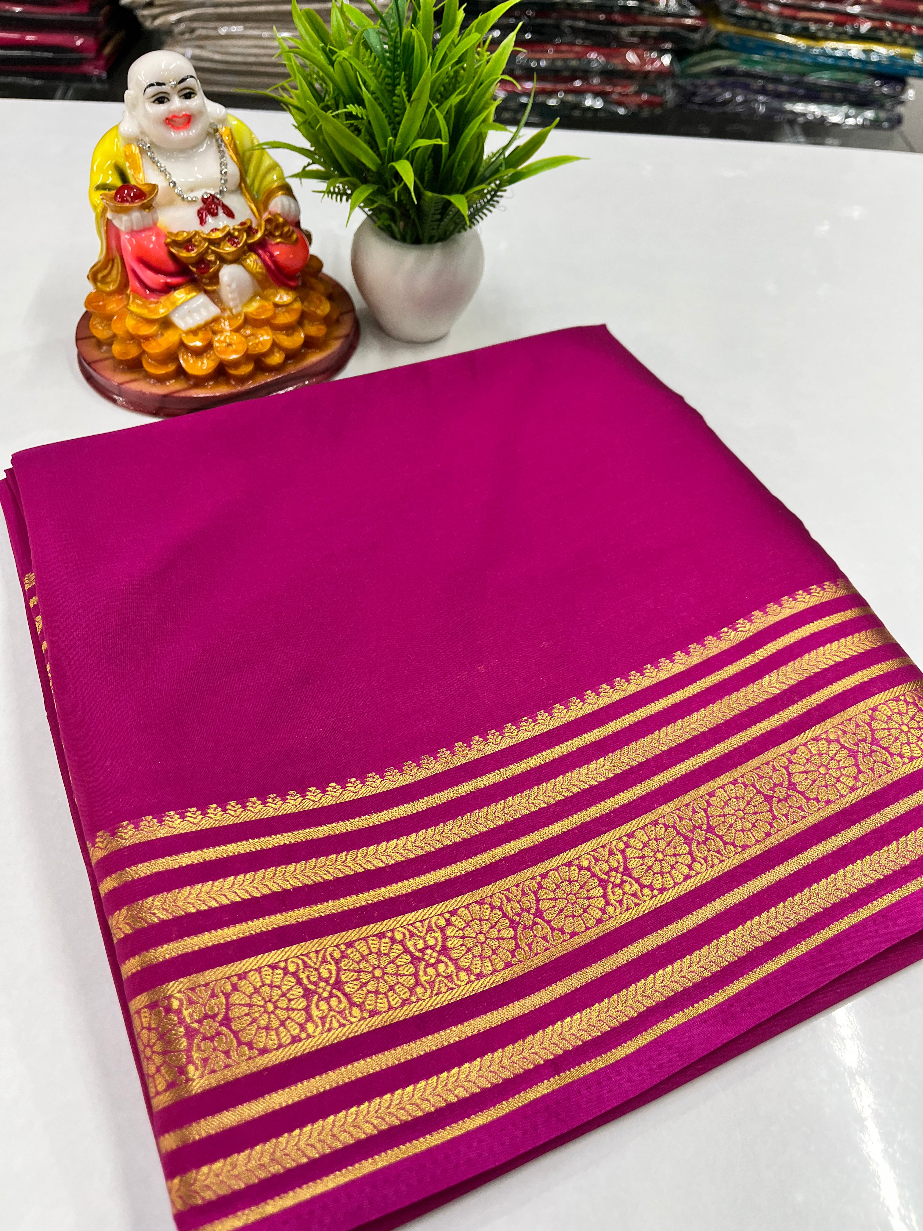 Mysore Crepe Silk Saree with Beautiful Border & Chit Pallu – Padmavathi Silks and Sarees