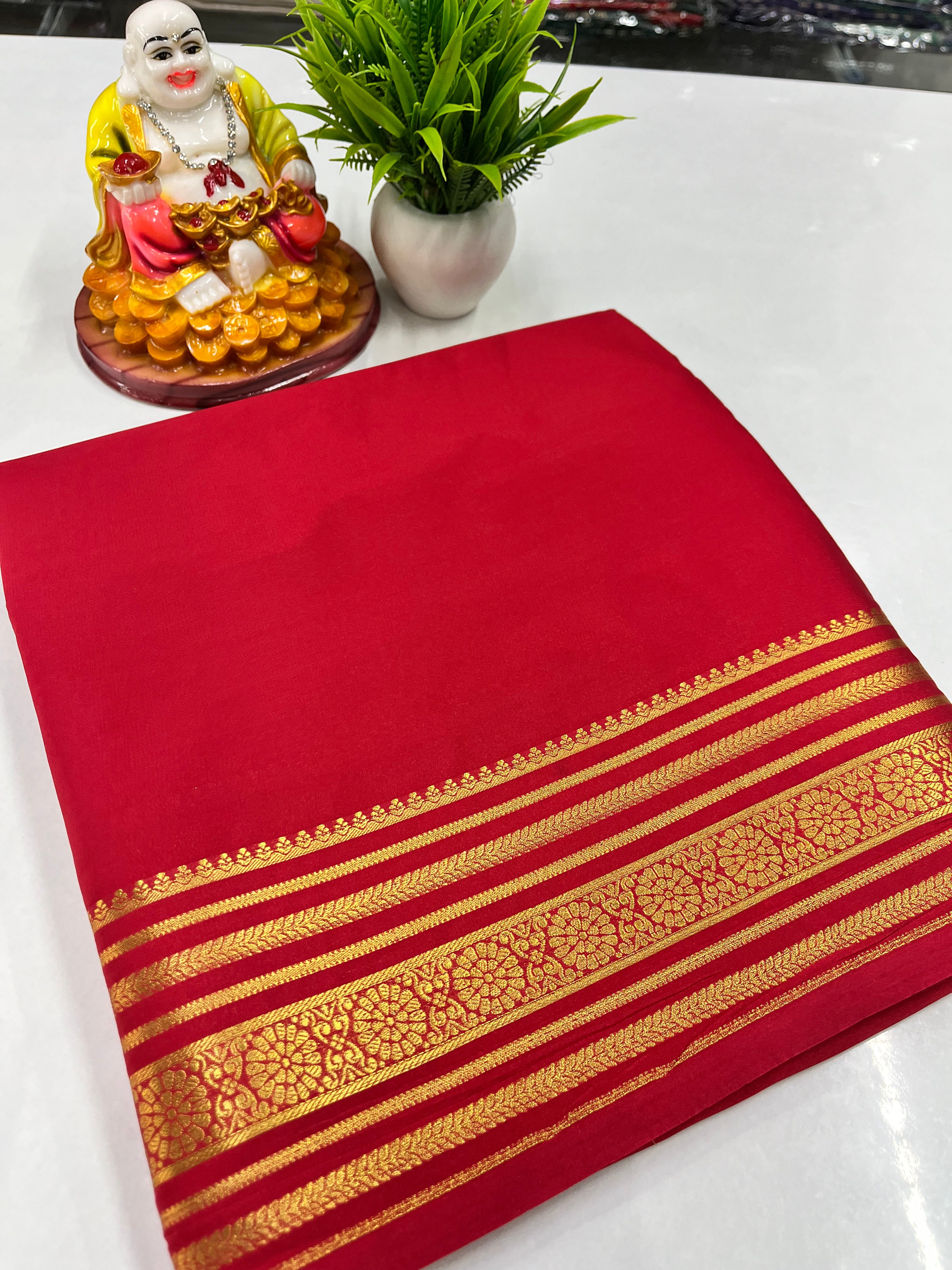 Mysore Crepe Silk Saree with Beautiful Border & Chit Pallu – Padmavathi Silks and Sarees