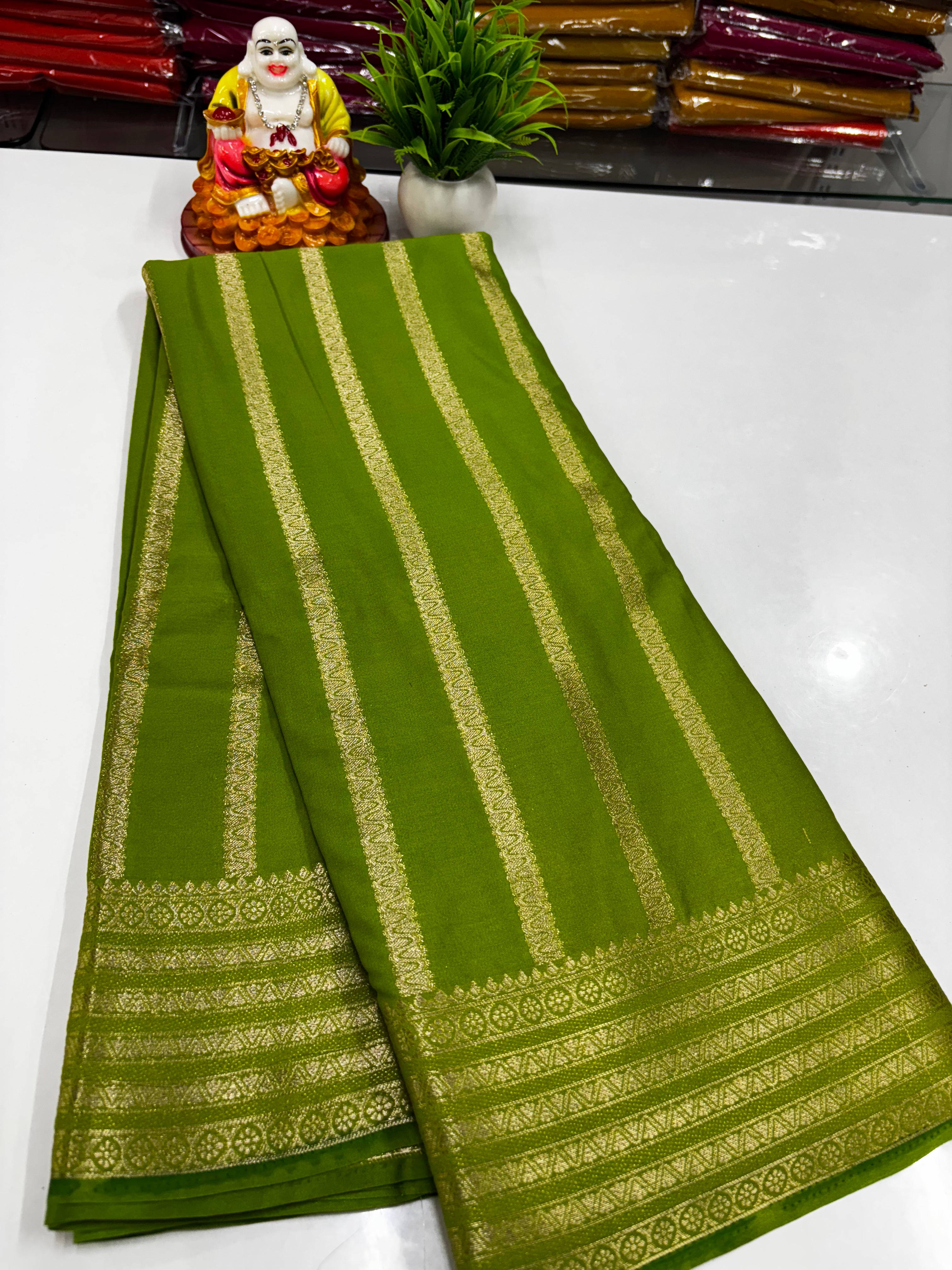 Mysore Crepe Silk Saree – Elegant Stripes & Rich Pallu ✨