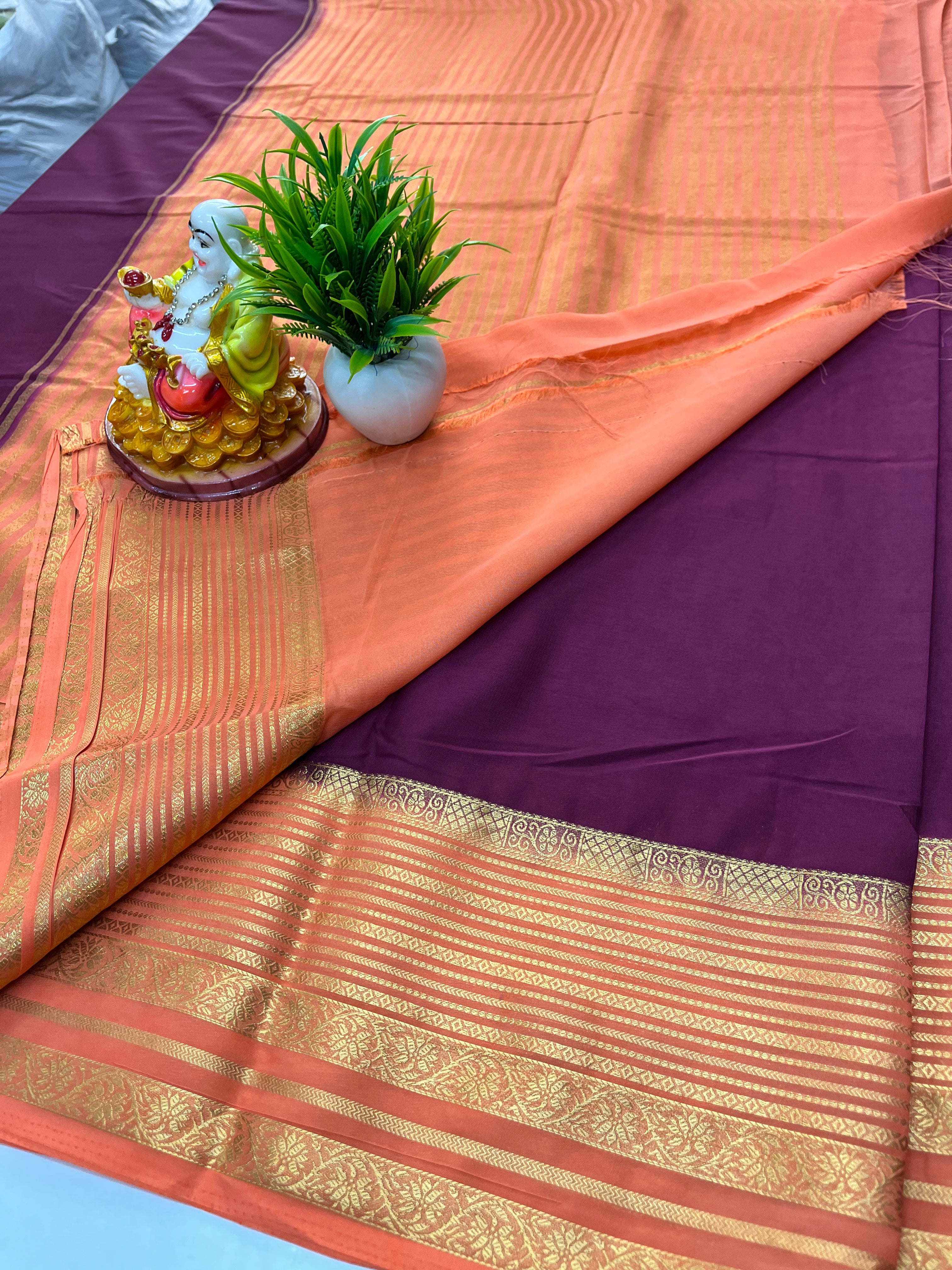 Mysore Crepe Silk Saree with Beautiful Contrast Border & Blouse – Padmavathi Silks and Sarees