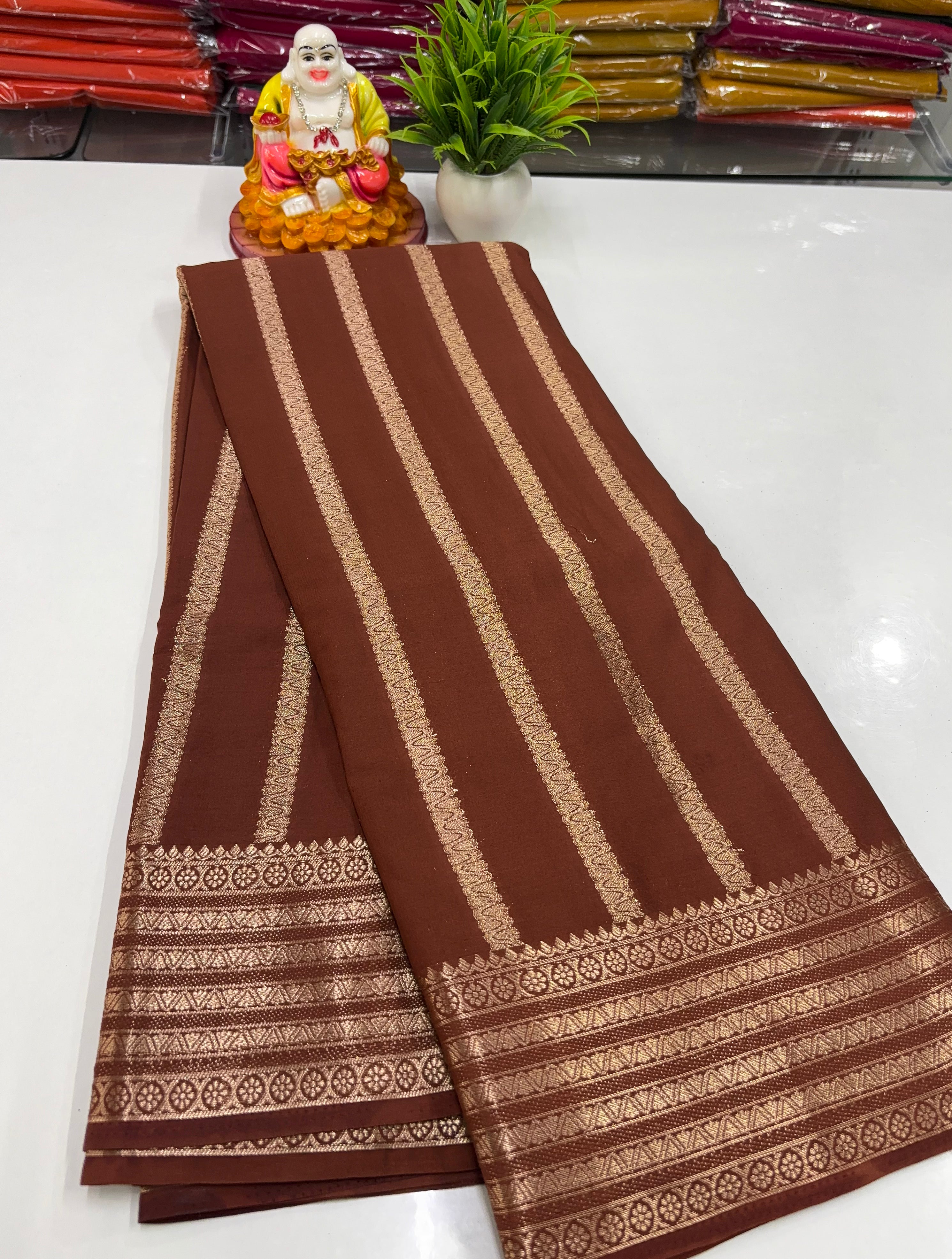 Mysore Crepe Silk Saree – Elegant Stripes & Rich Pallu ✨
