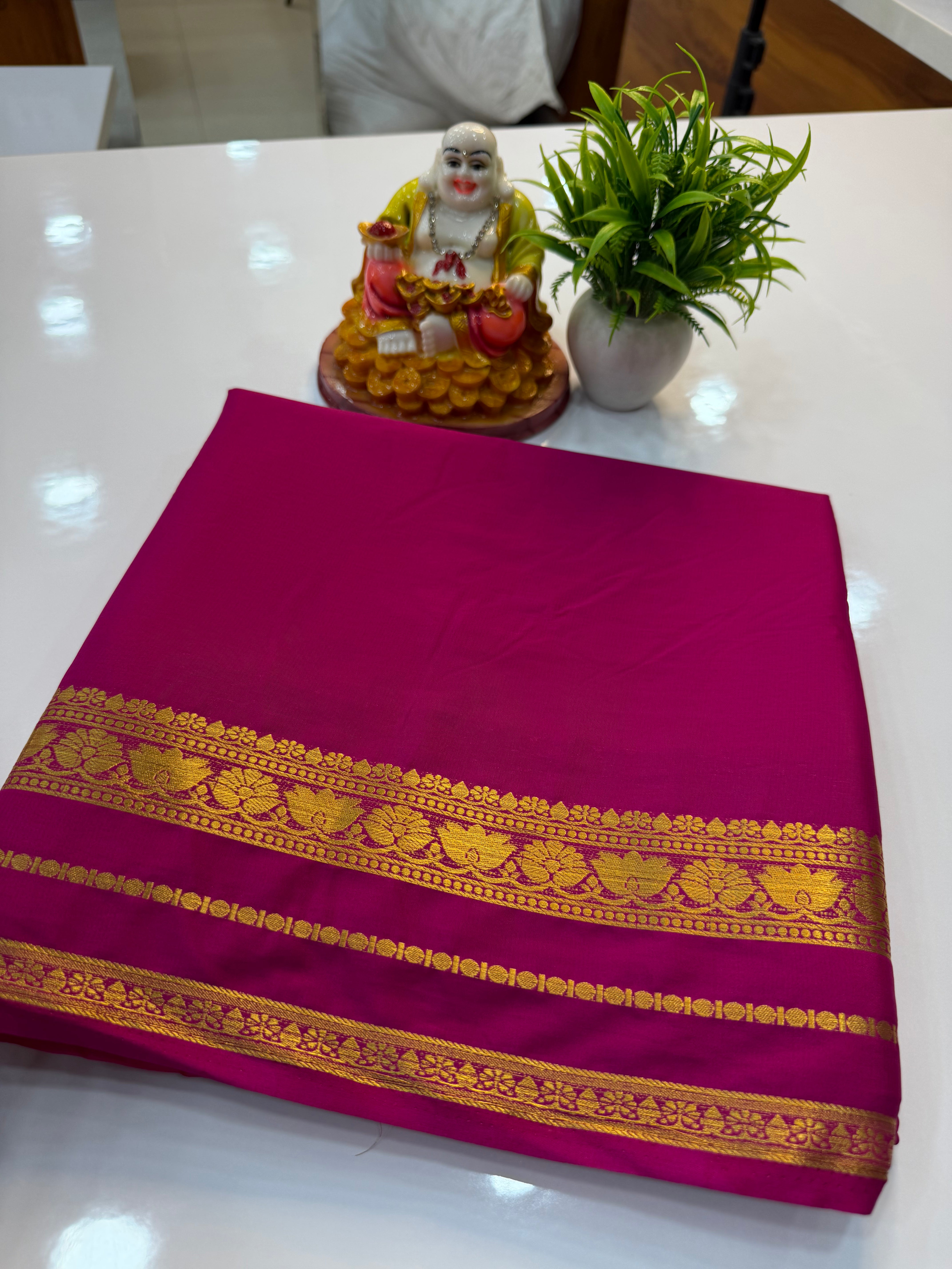 Beautiful Lotus Border Saree with Chit Pallu | Padmavathi Silks and Sarees