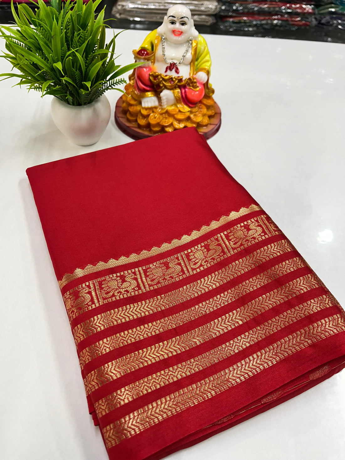 Semi Crepe Saree with Small Beautiful Peacock Border