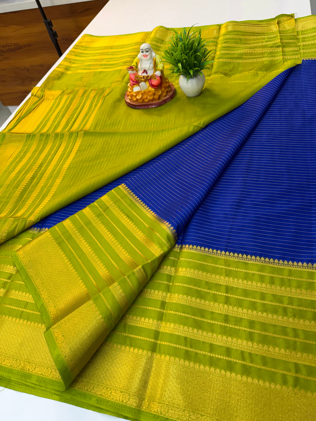 Premium Mysore Crepe Silk Saree wit Stripes & Contrast Border